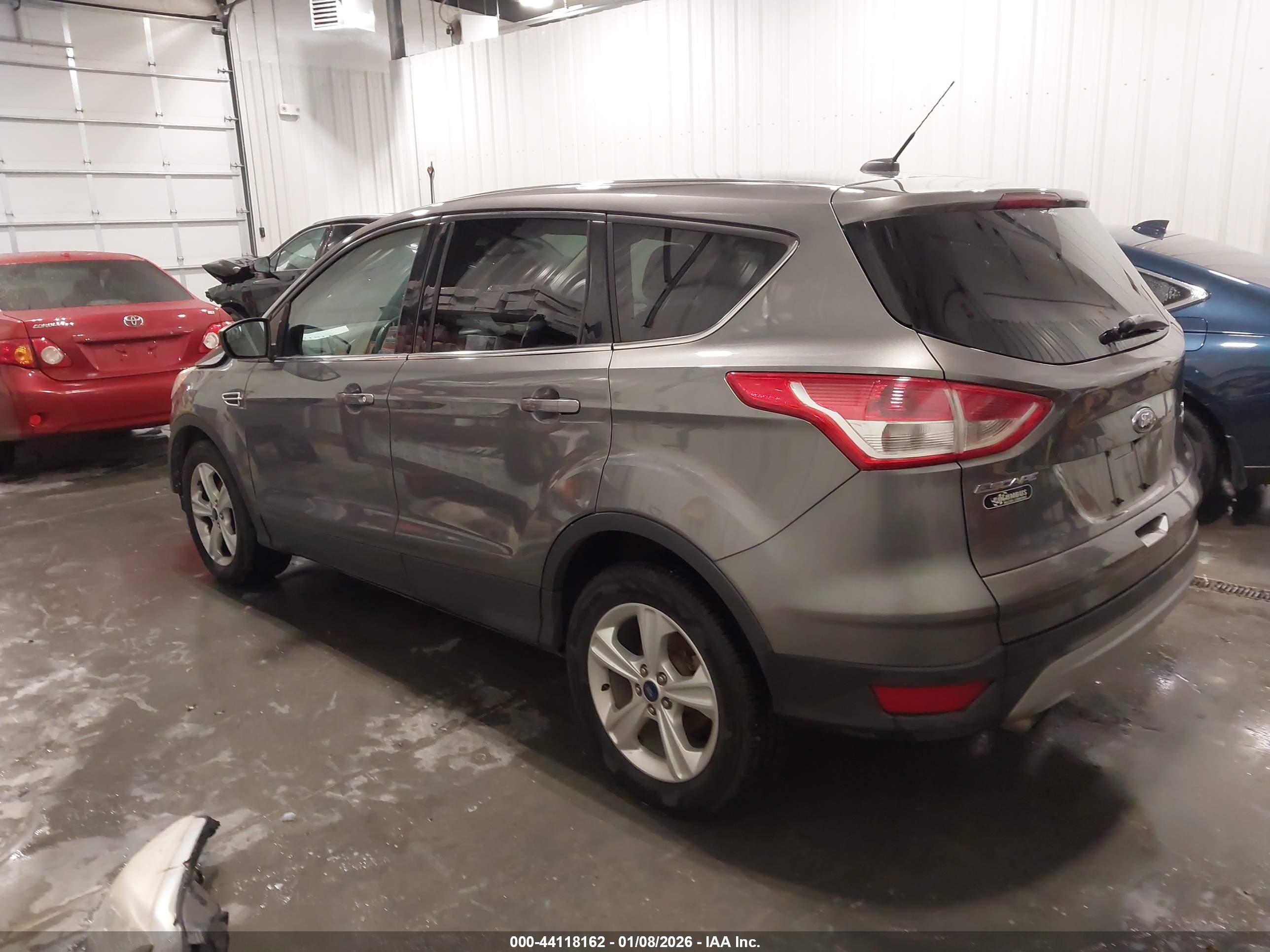 FORD ESCAPE image 3