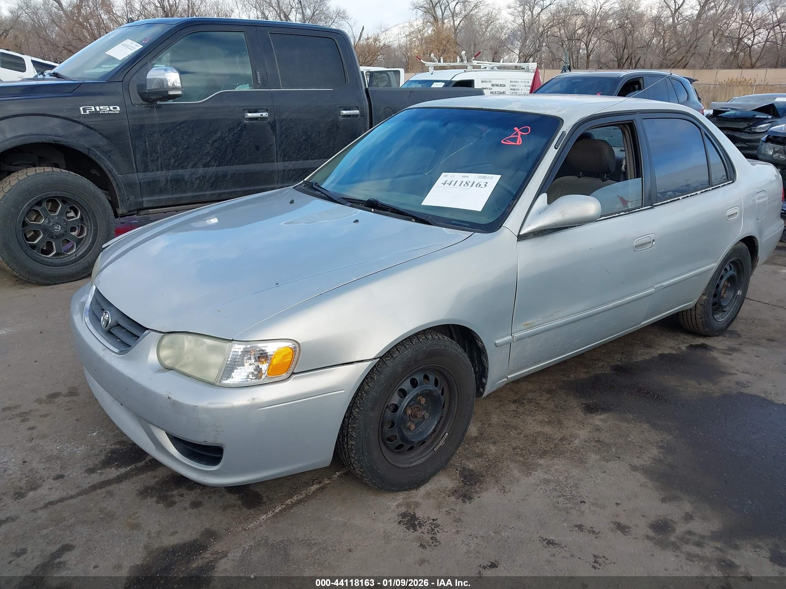 TOYOTA COROLLA image 2