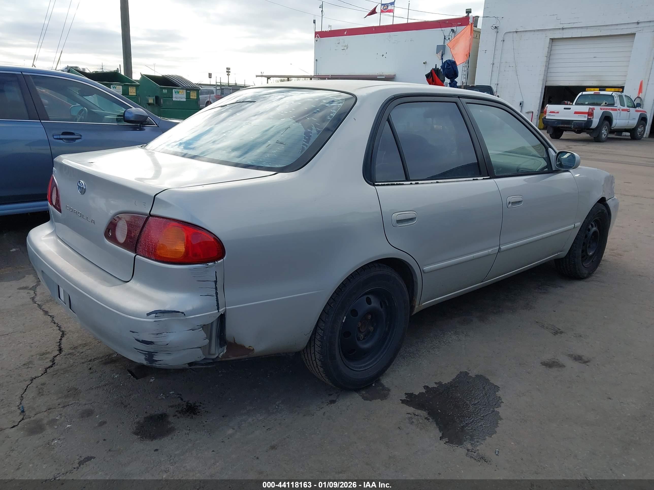 TOYOTA COROLLA image 4