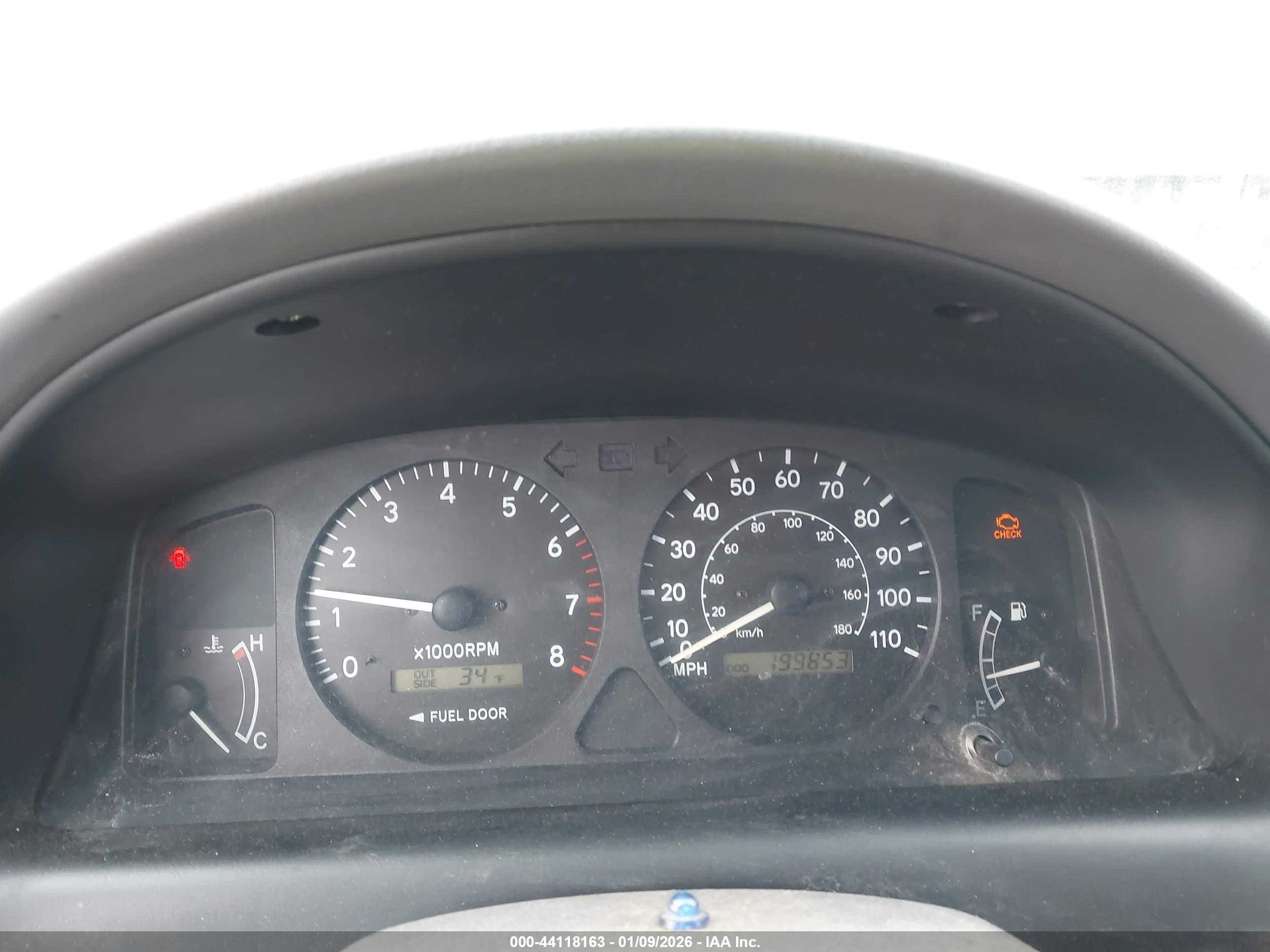 TOYOTA COROLLA image 7
