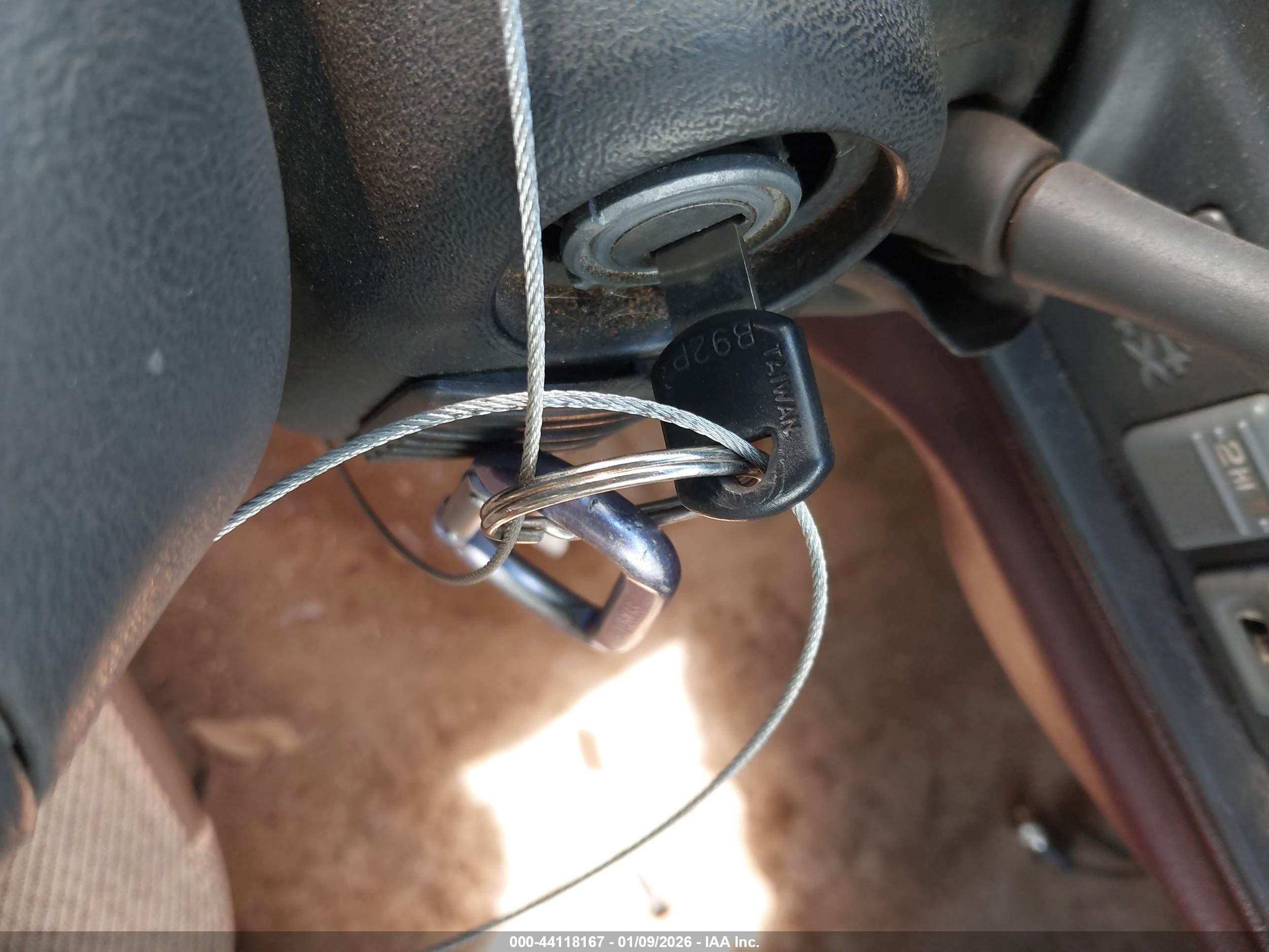 GMC SIERRA image 11