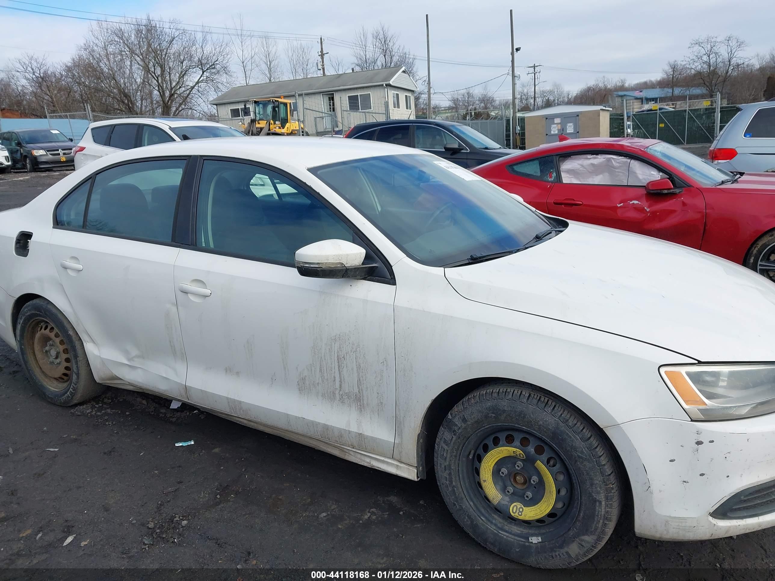 VOLKSWAGEN JETTA image 6