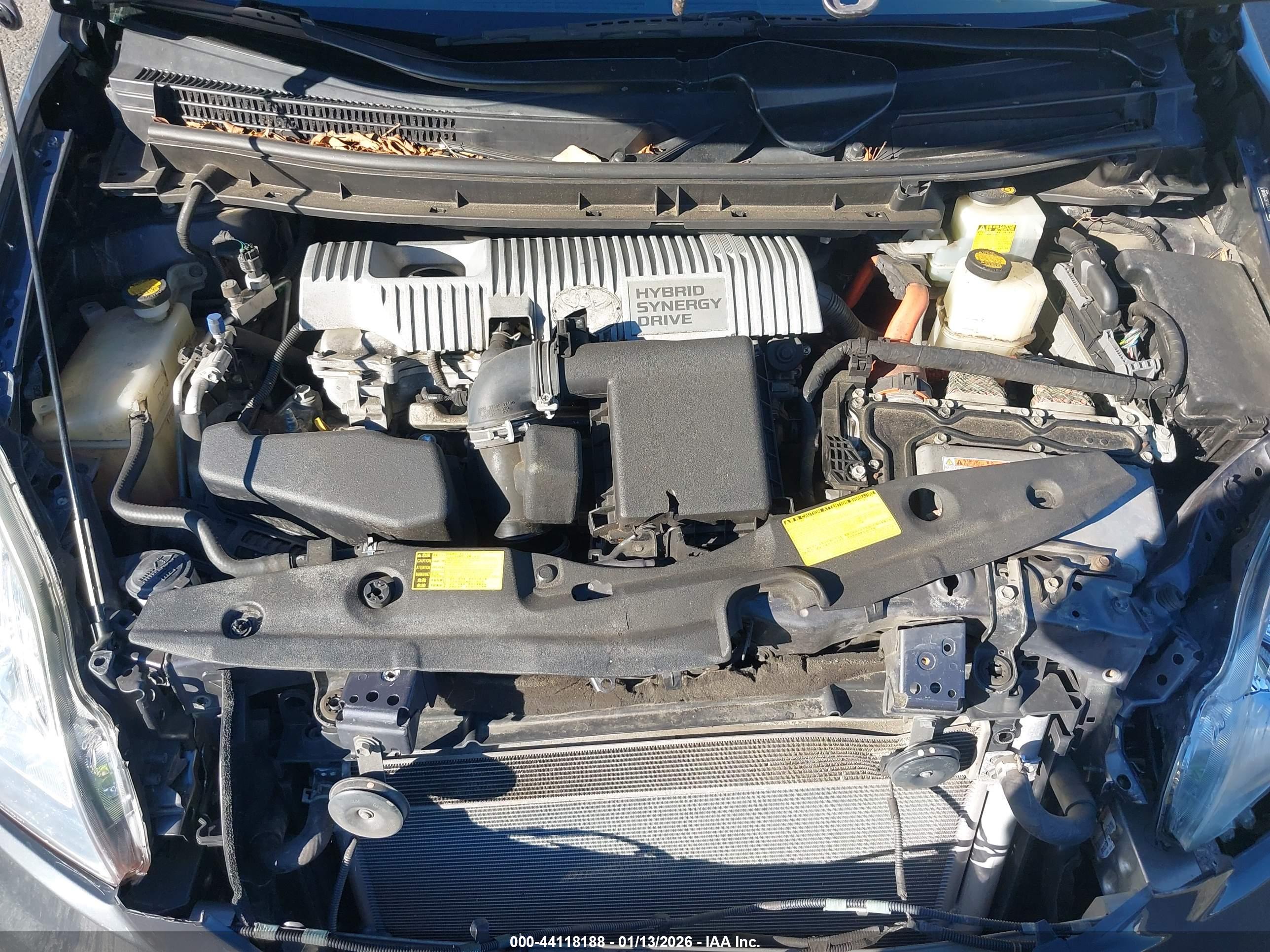 TOYOTA PRIUS image 10