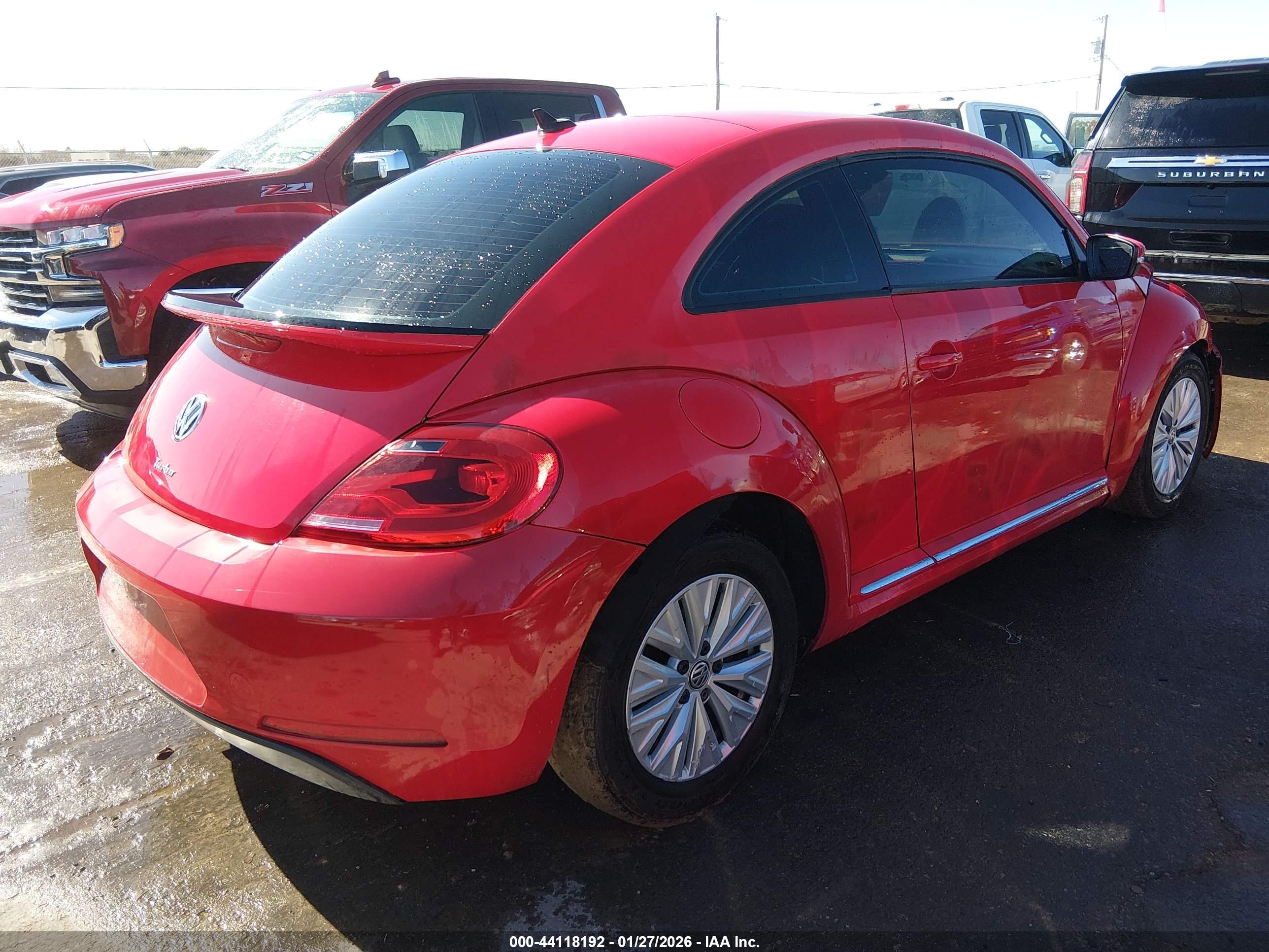VOLKSWAGEN BEETLE image 4