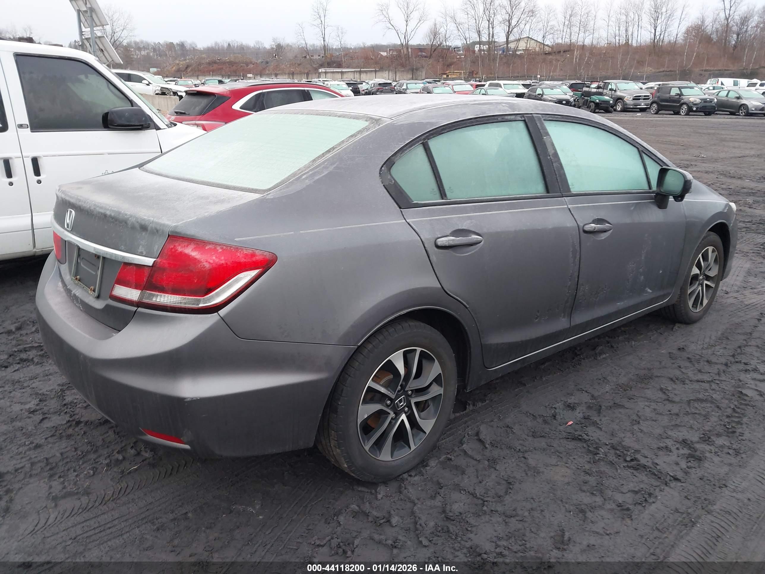 HONDA CIVIC image 4