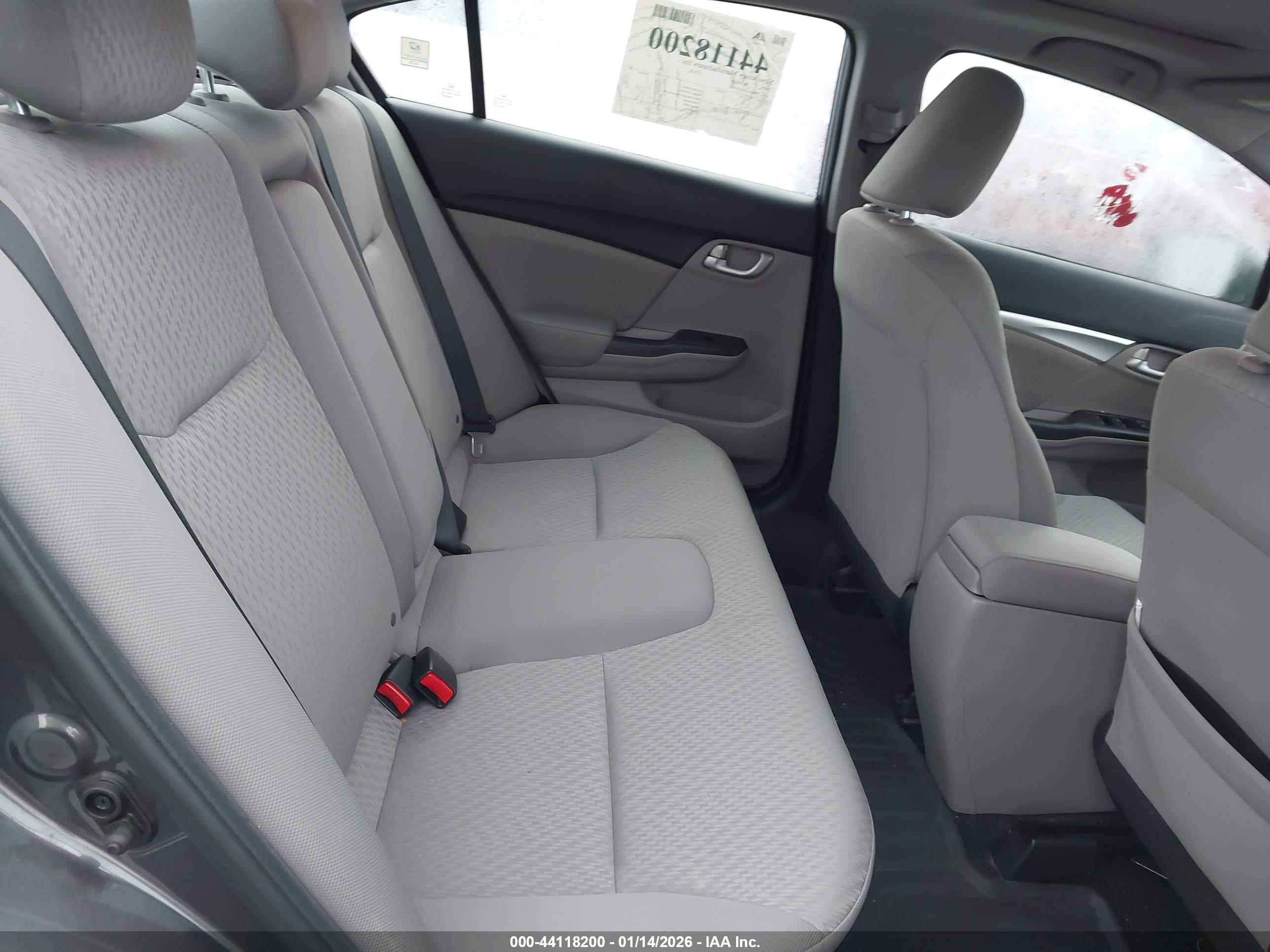 HONDA CIVIC image 8