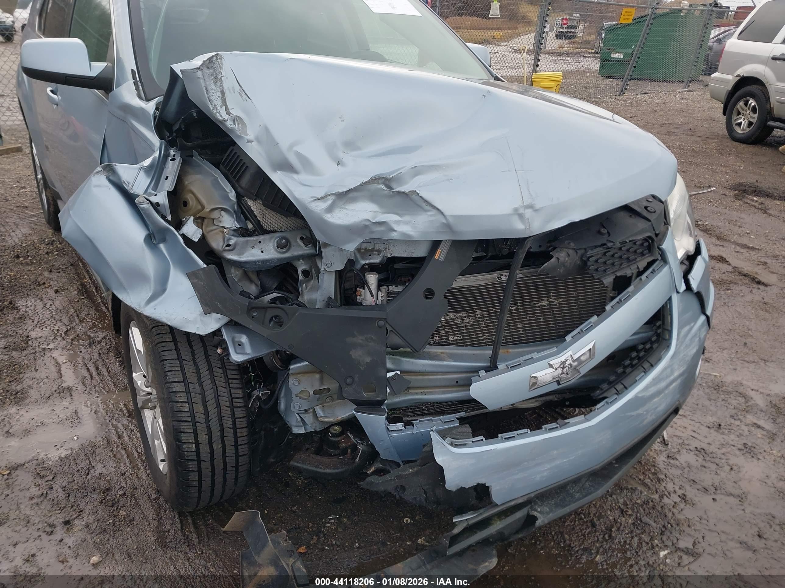 CHEVROLET EQUINOX image 6