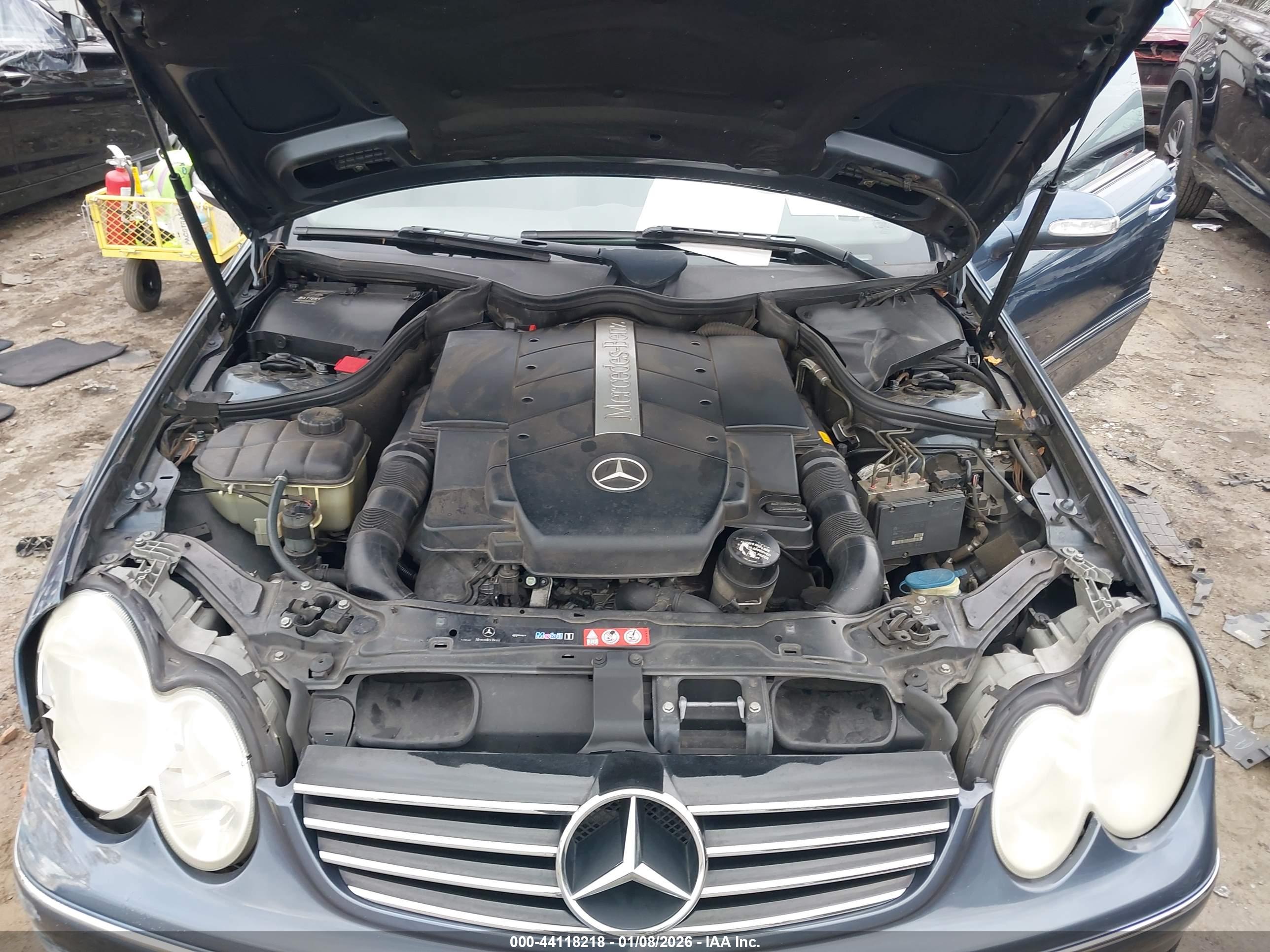 MERCEDES-BENZ CLK image 10