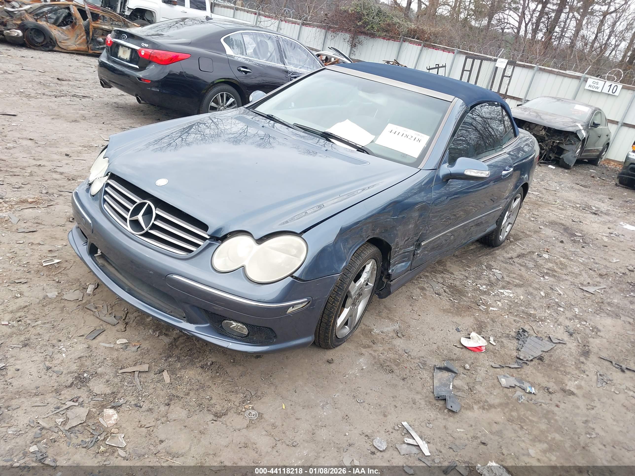 MERCEDES-BENZ CLK image 2