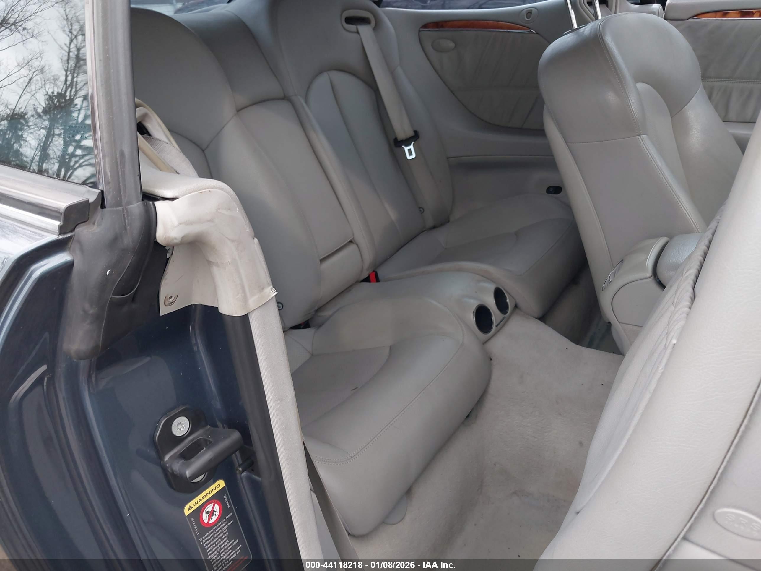 MERCEDES-BENZ CLK image 8