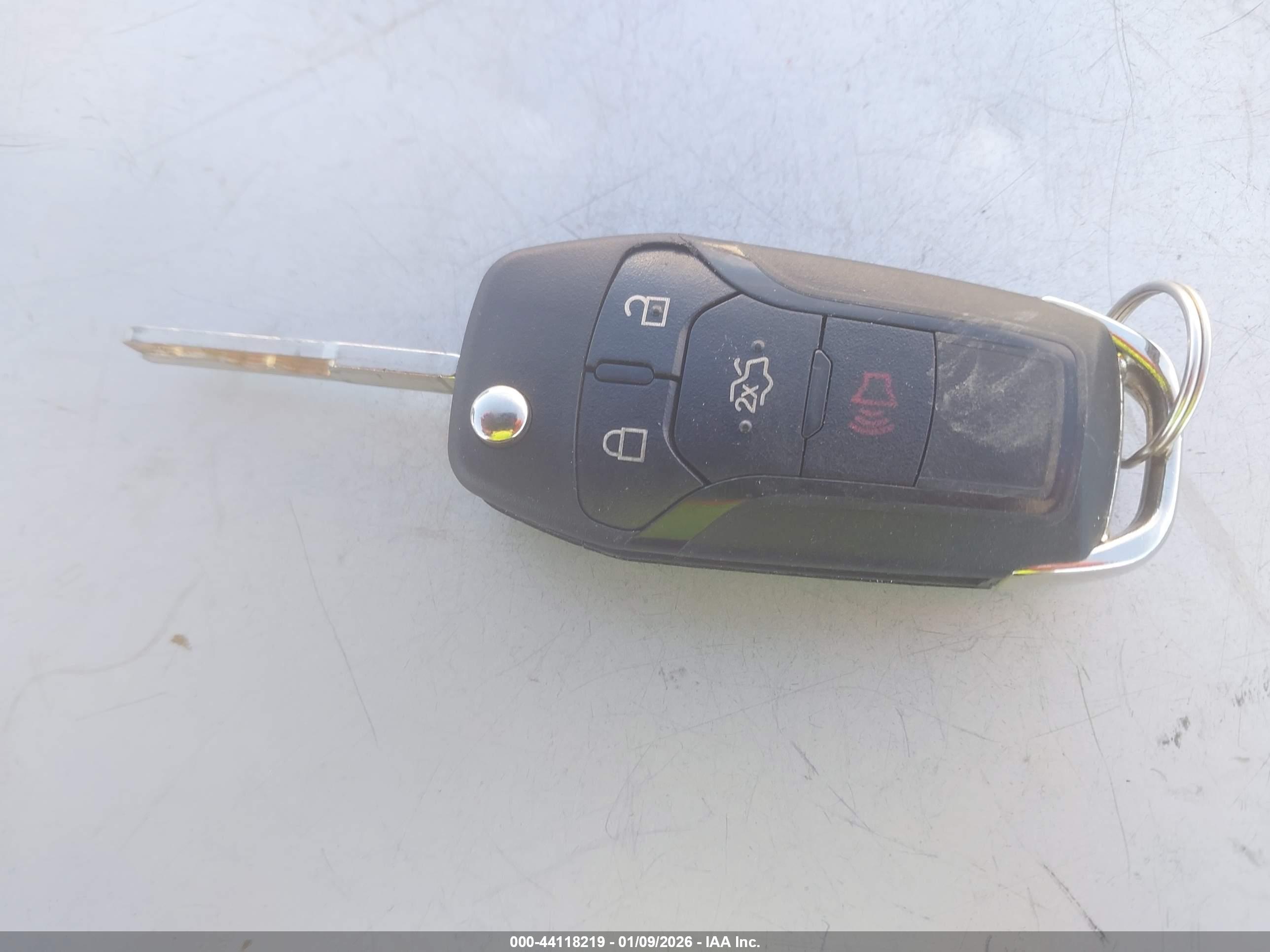 FORD TRANSIT image 11