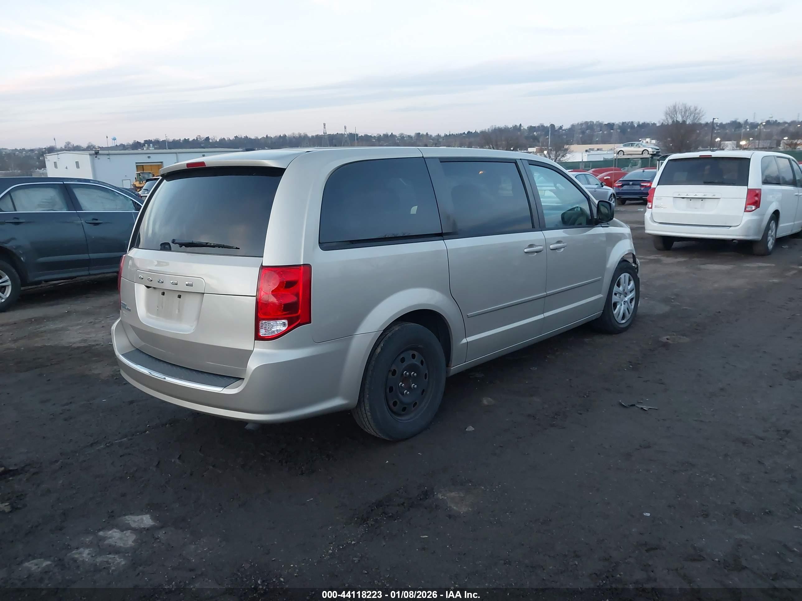 DODGE GRAND image 4