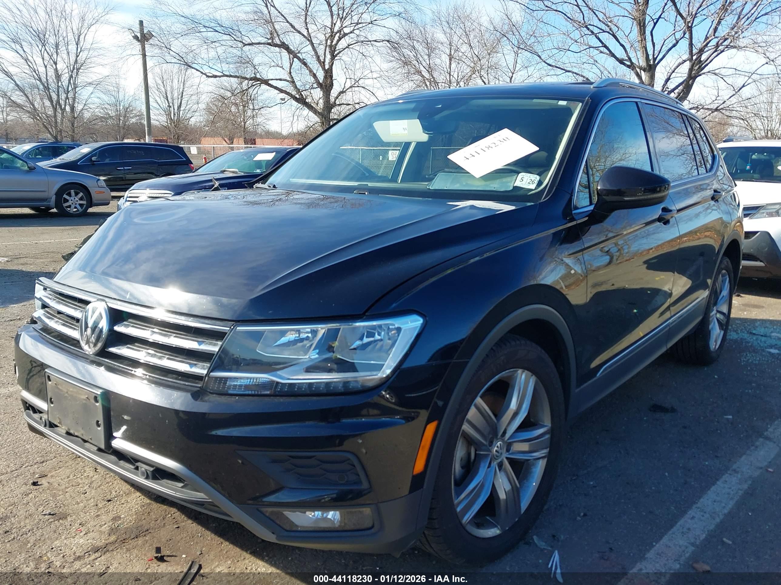 VOLKSWAGEN TIGUAN image 2