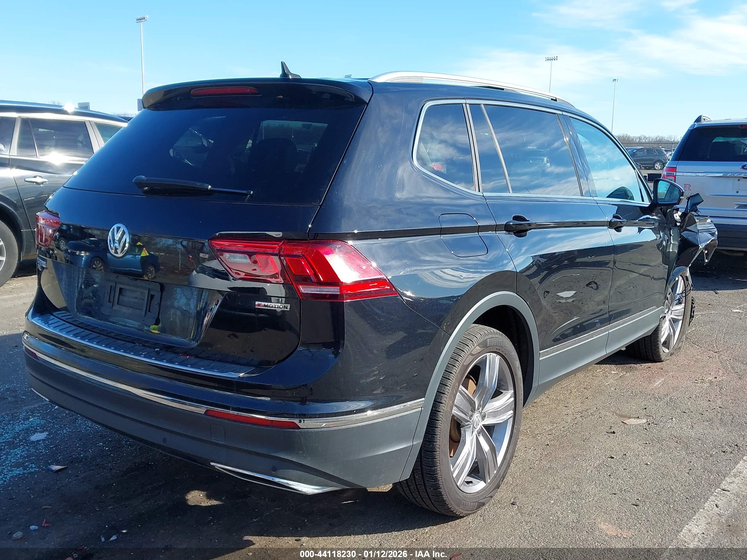 VOLKSWAGEN TIGUAN image 4