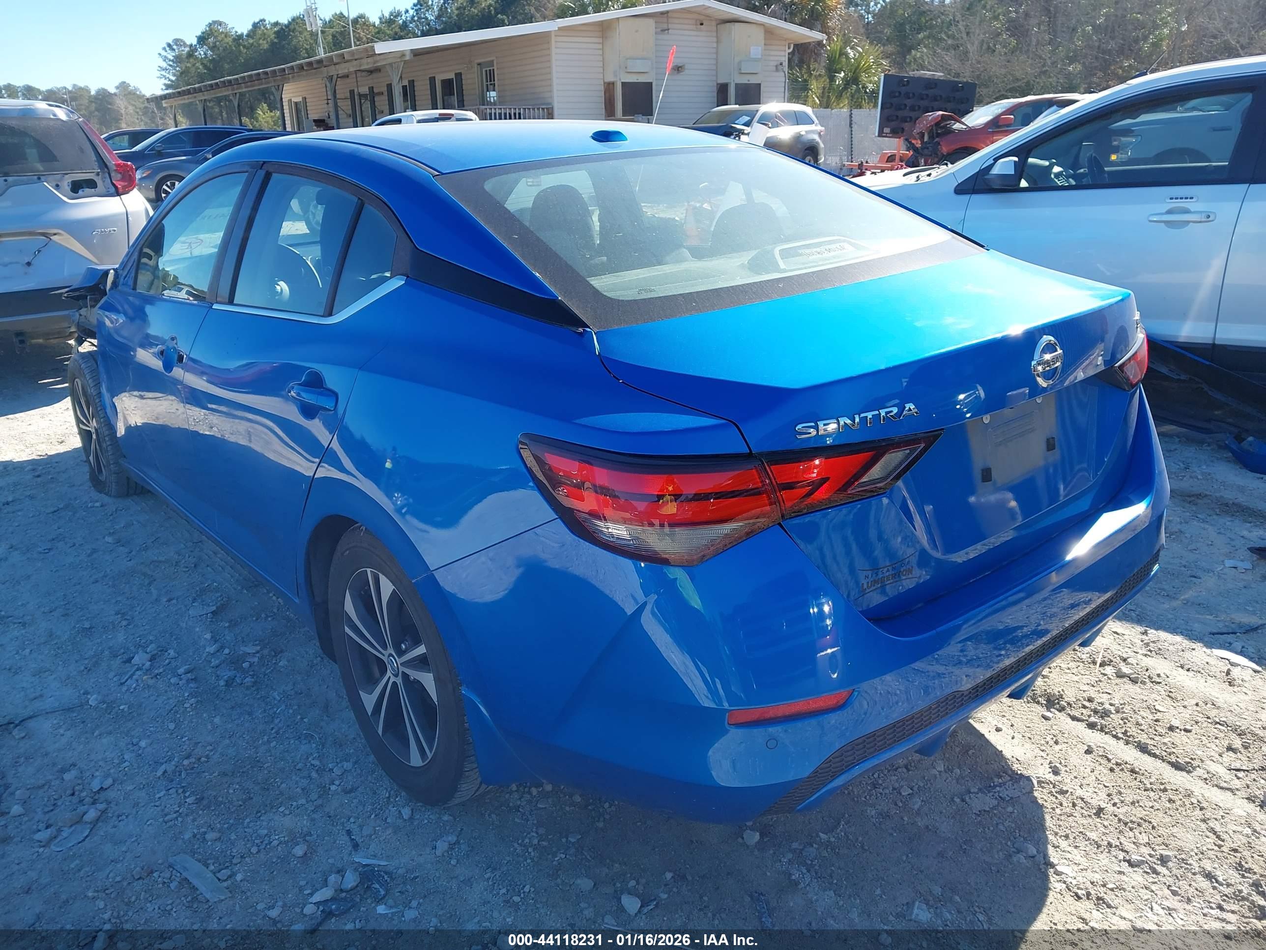 NISSAN SENTRA image 3