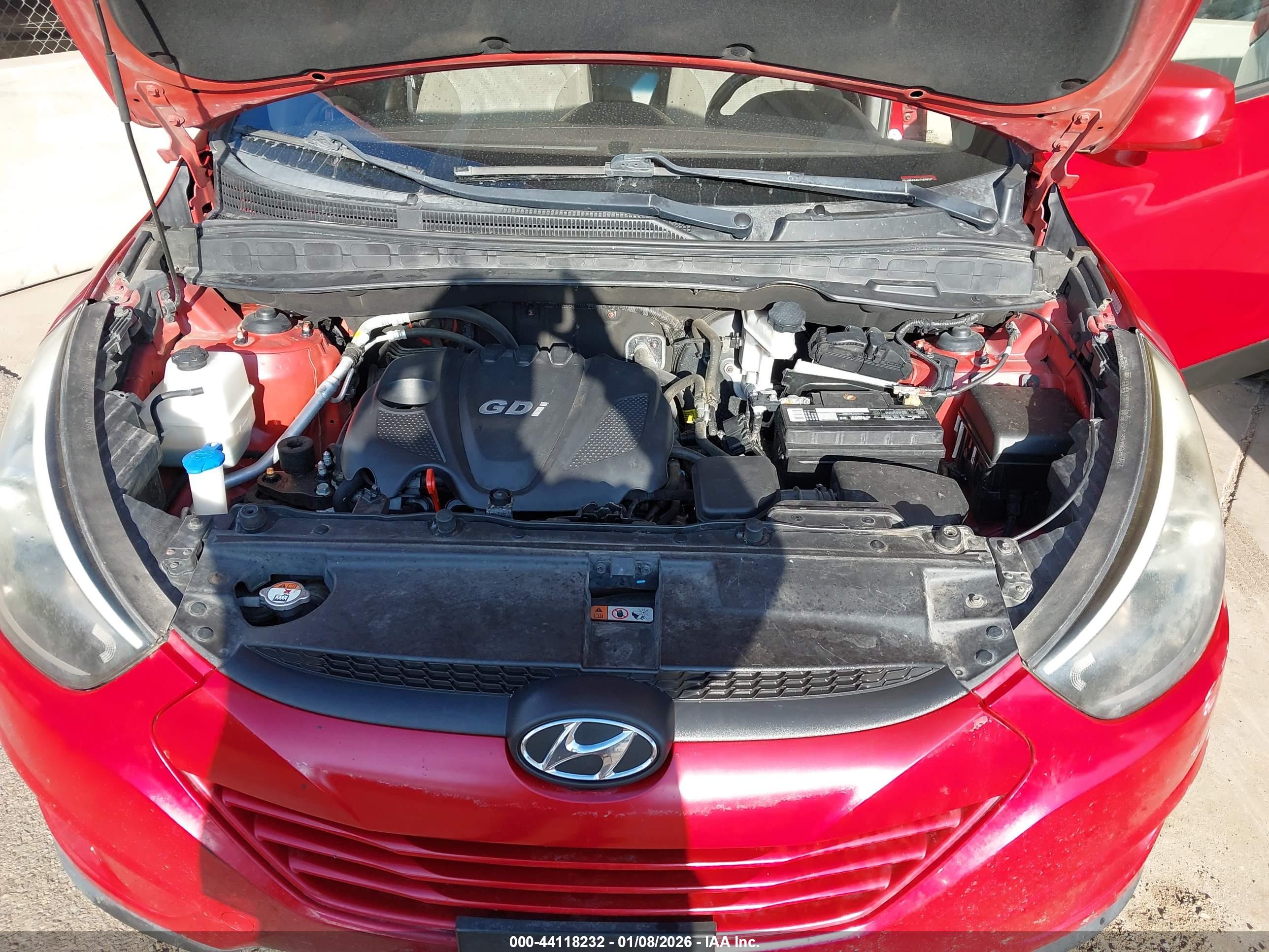 HYUNDAI TUCSON image 10