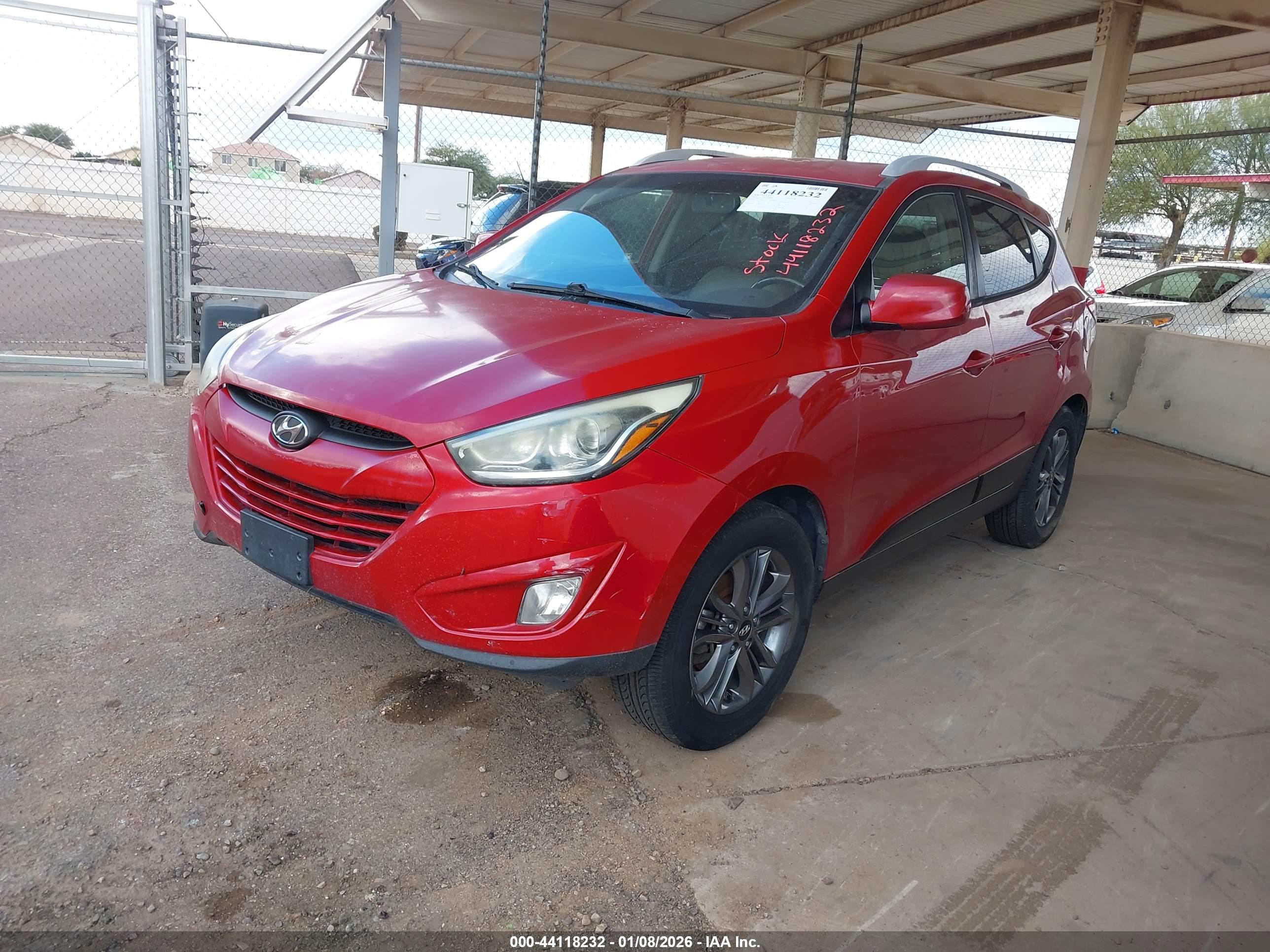 HYUNDAI TUCSON image 2