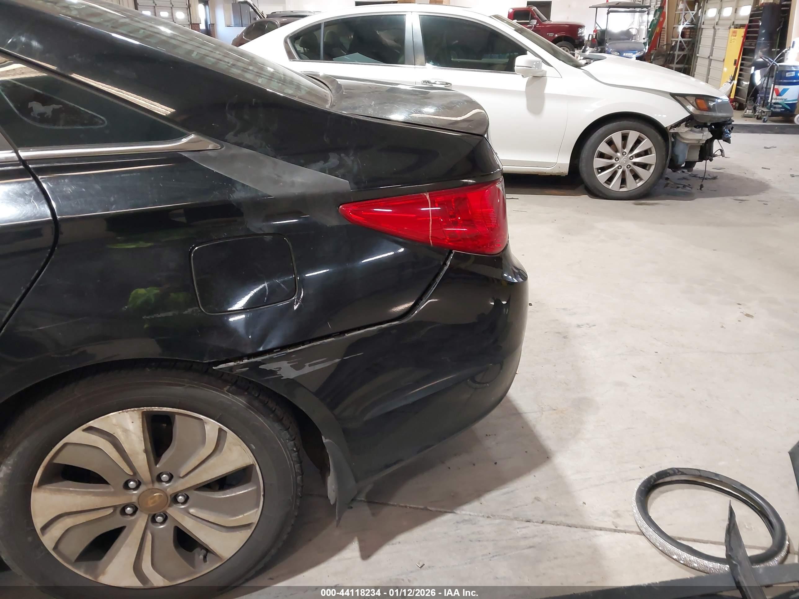 HYUNDAI SONATA image 6