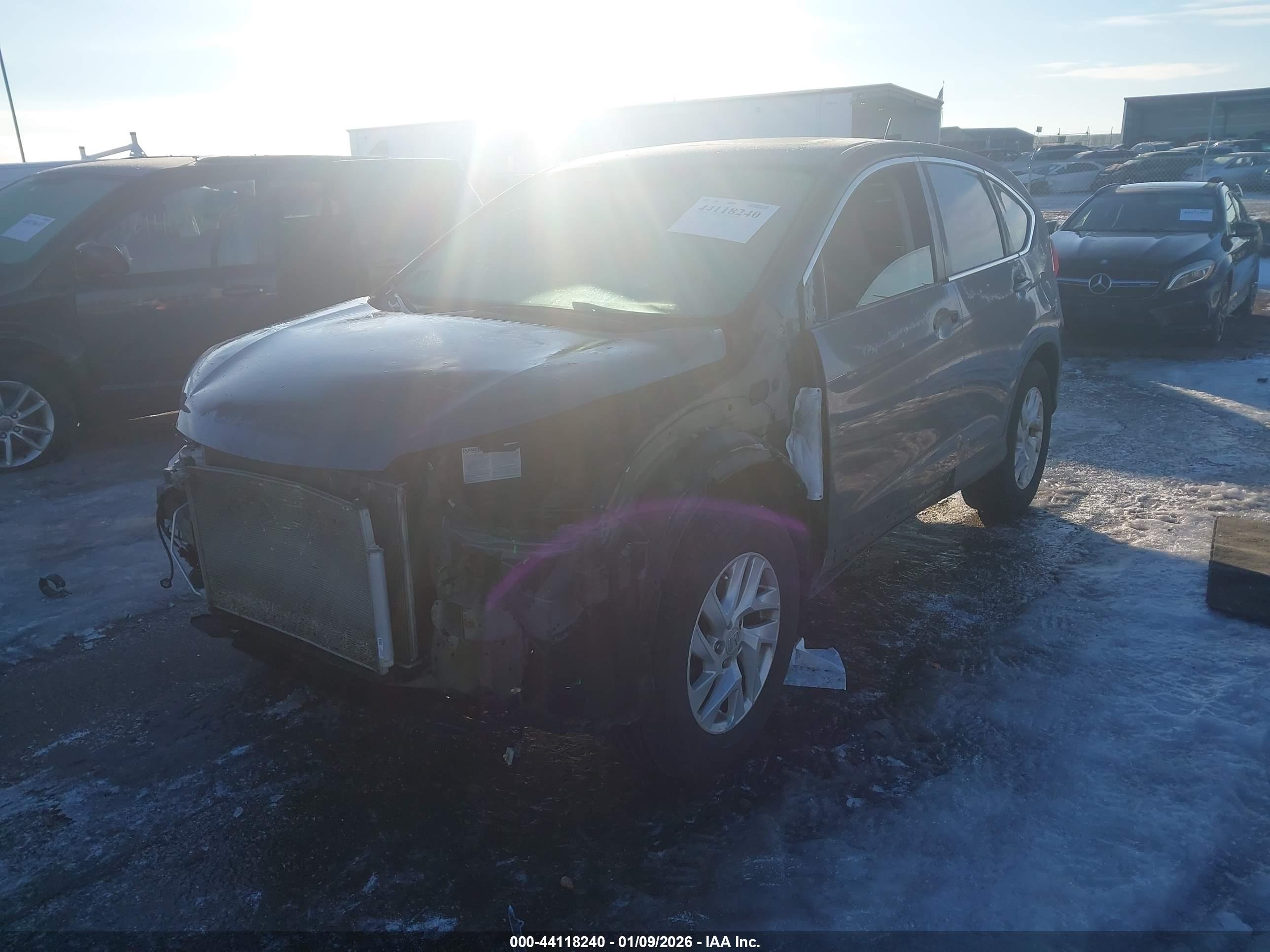 HONDA CR-V image 2