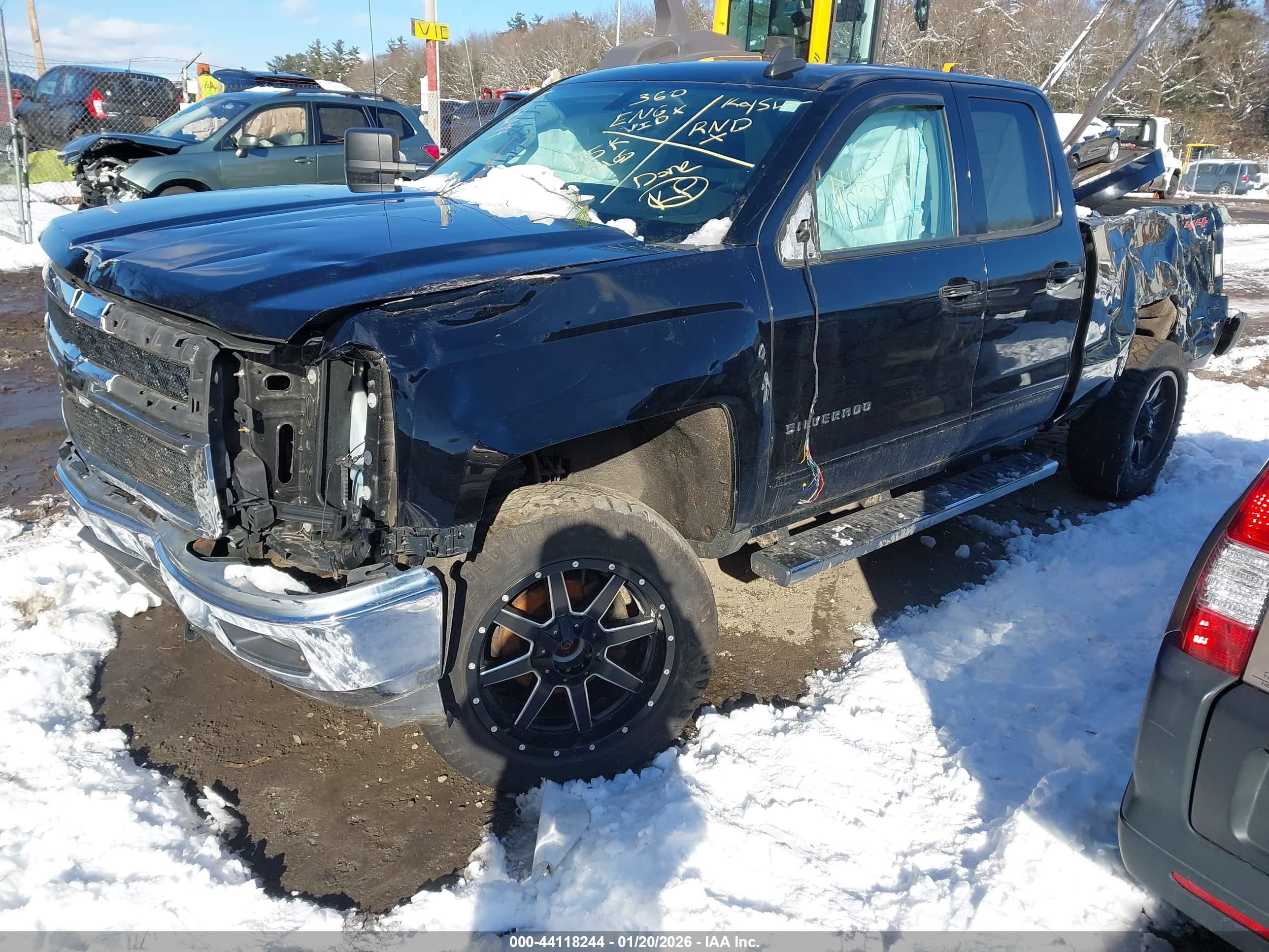 CHEVROLET SILVERADO image 2