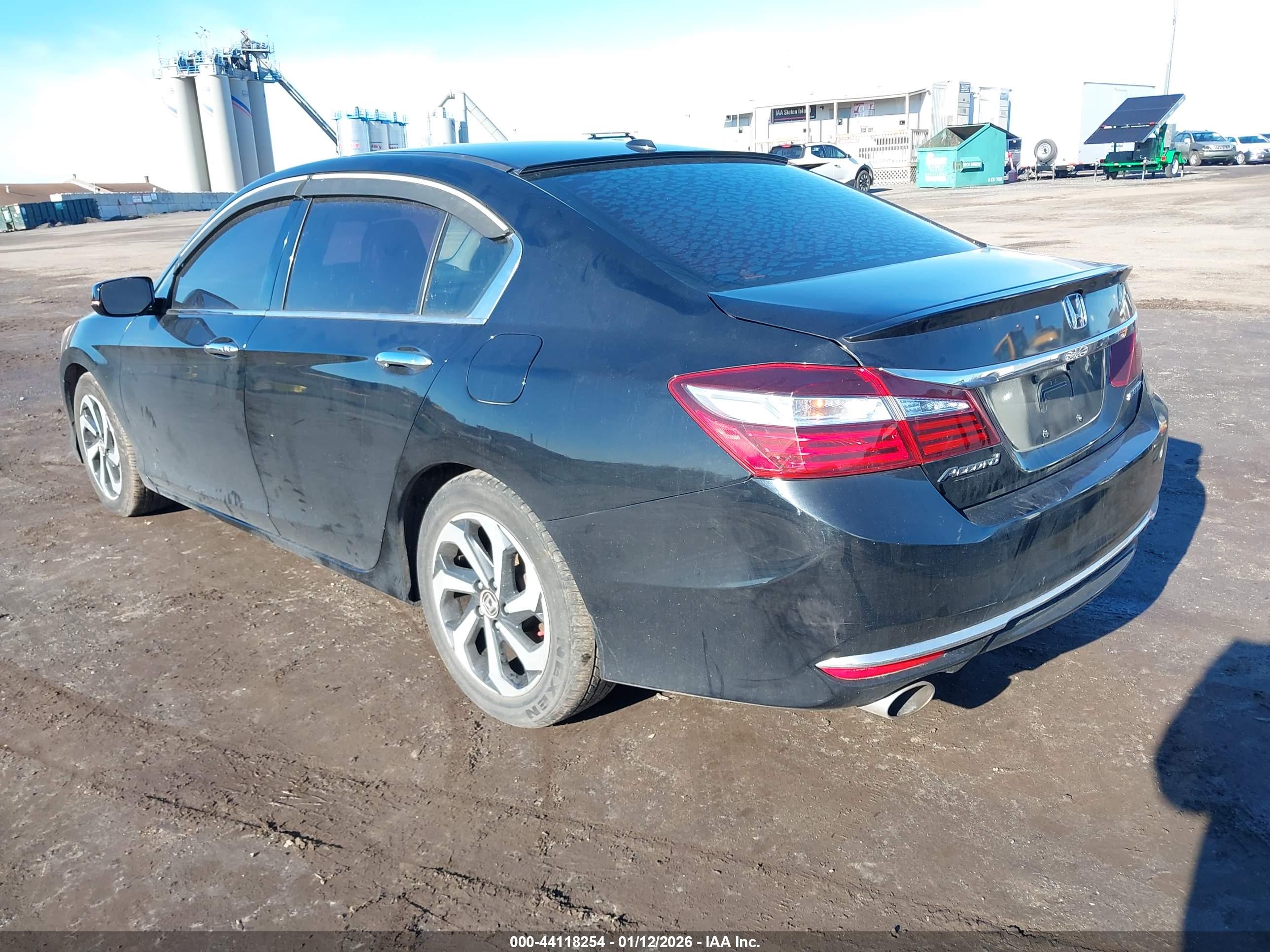 HONDA ACCORD image 3