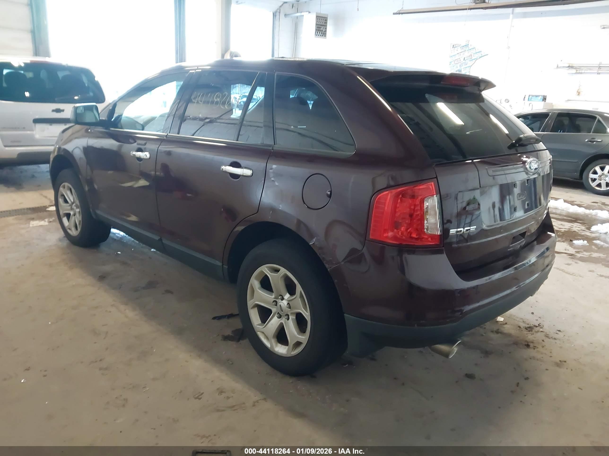 FORD EDGE image 3