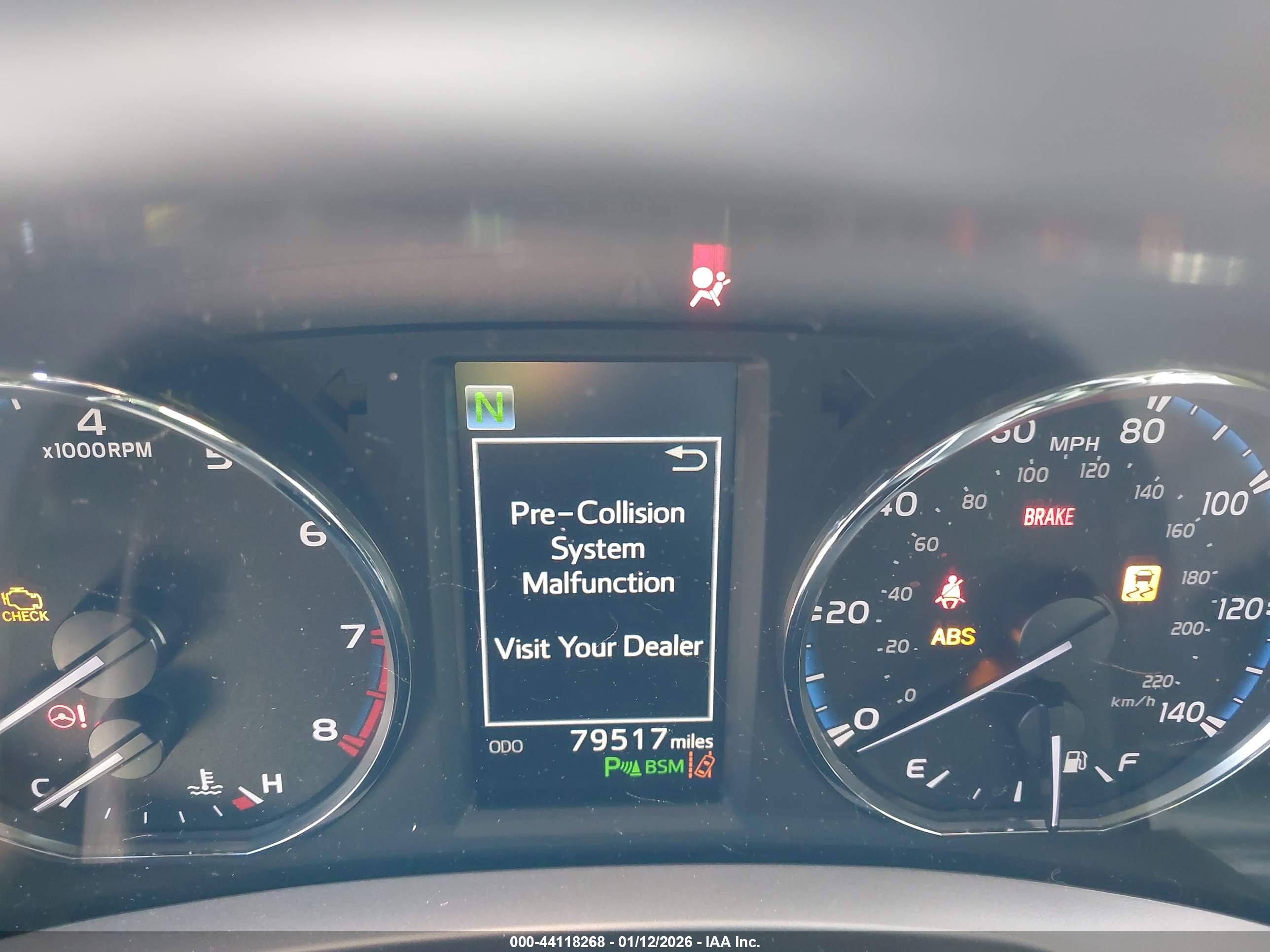 TOYOTA RAV4 image 7