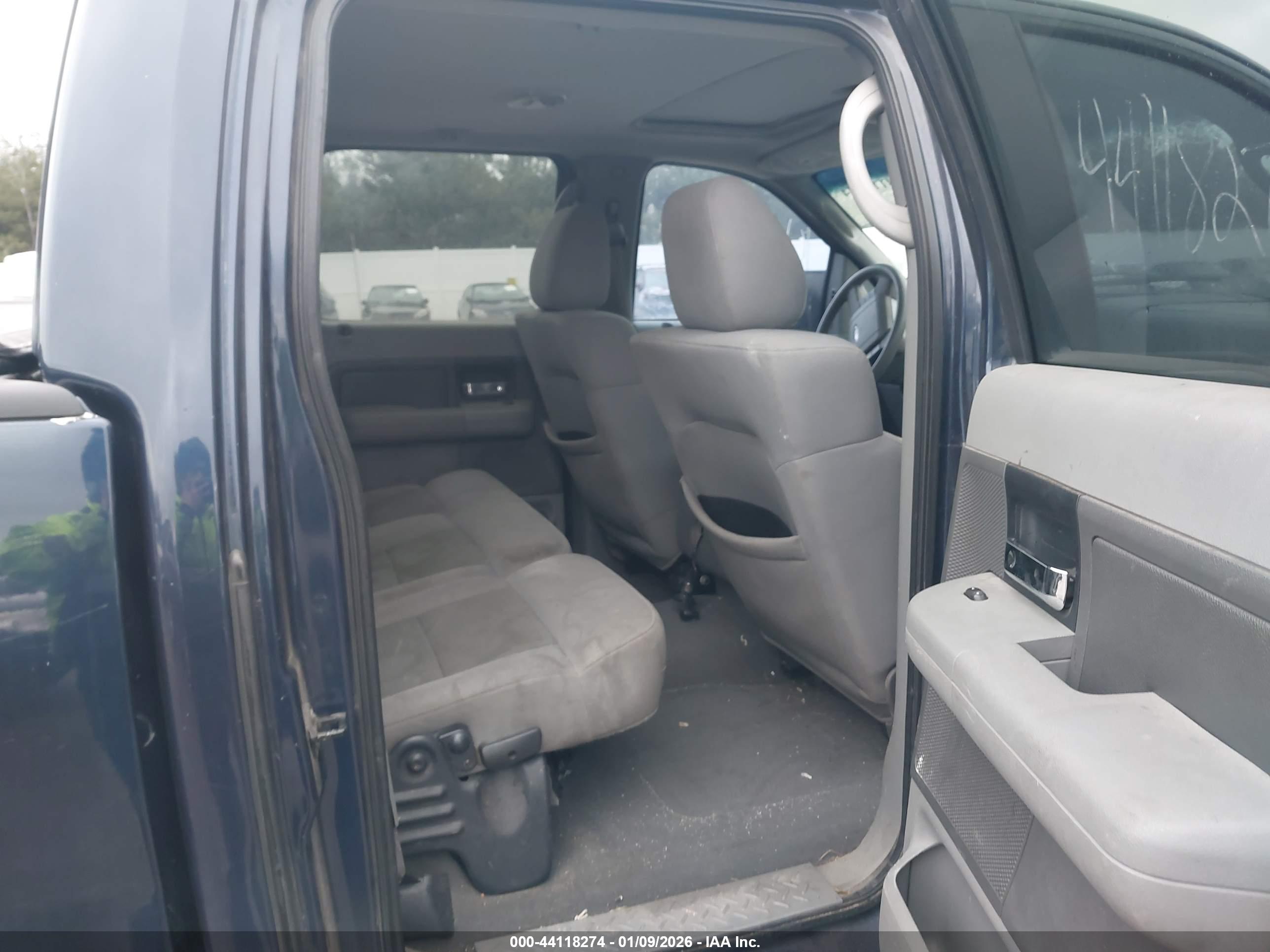 FORD F-150 image 8