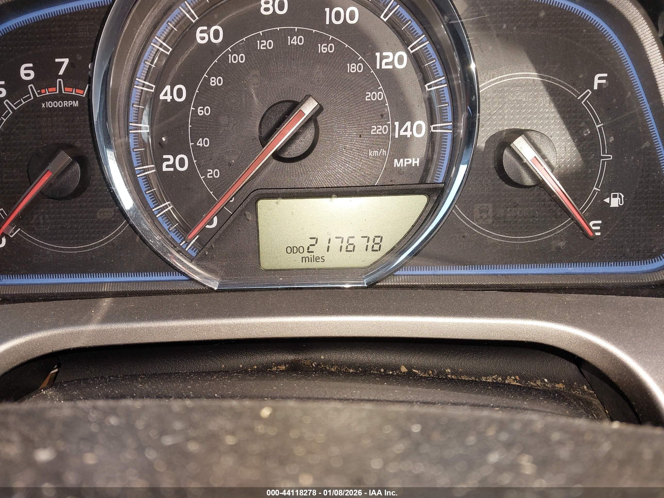 TOYOTA RAV4 image 7
