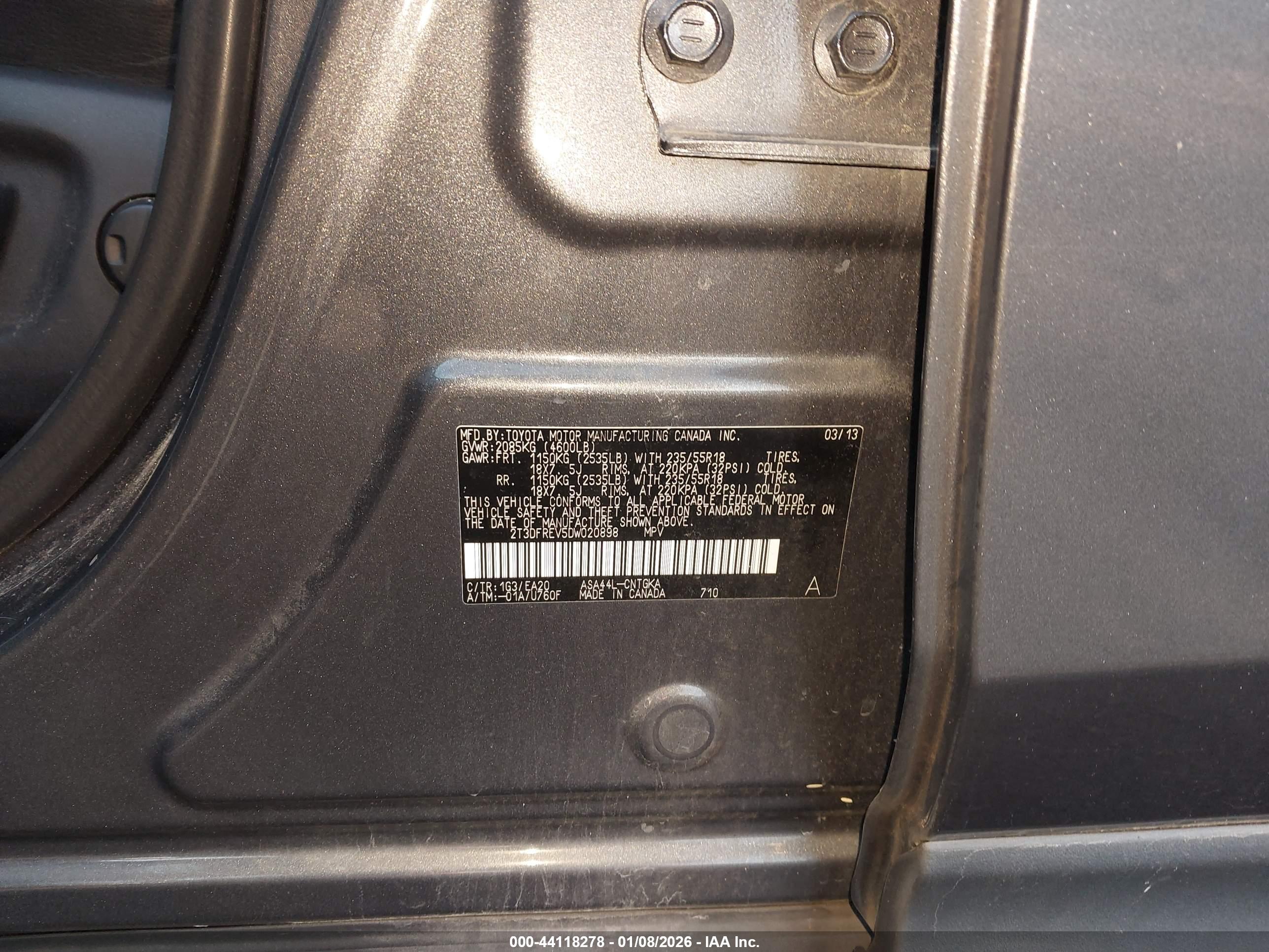 TOYOTA RAV4 image 9