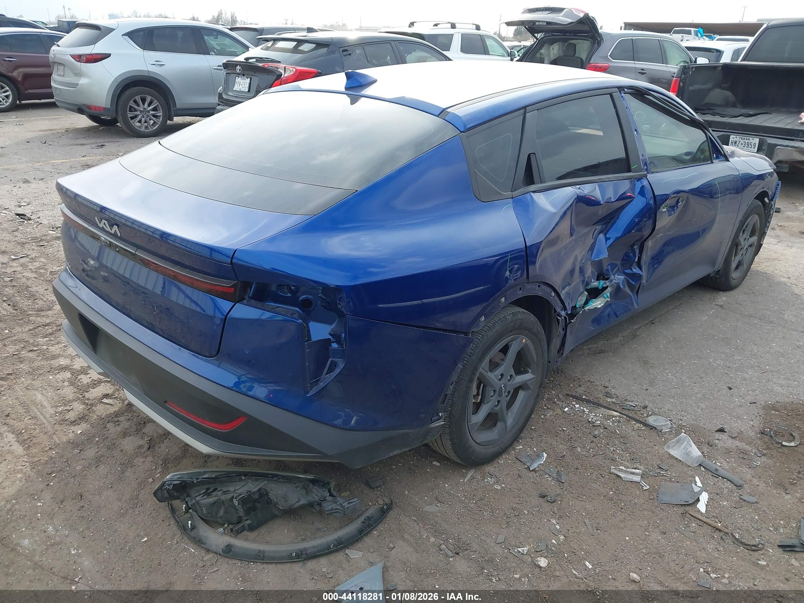KIA K4 image 4