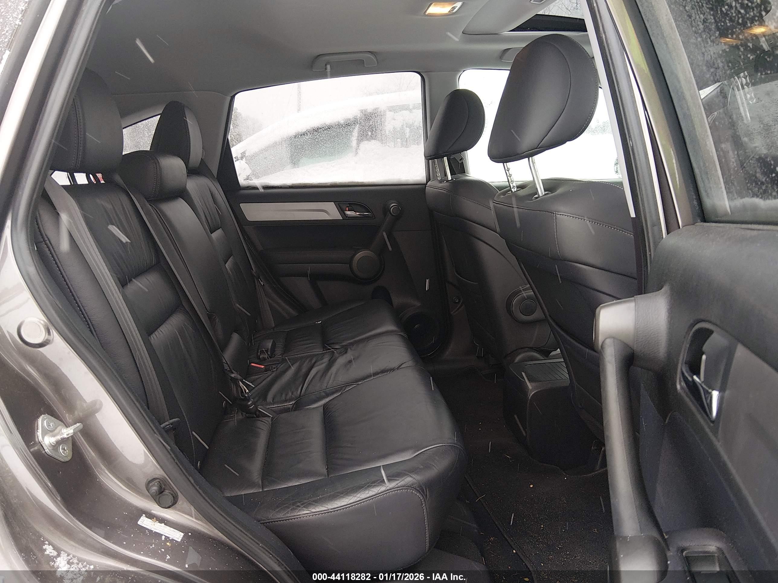 HONDA CR-V image 8