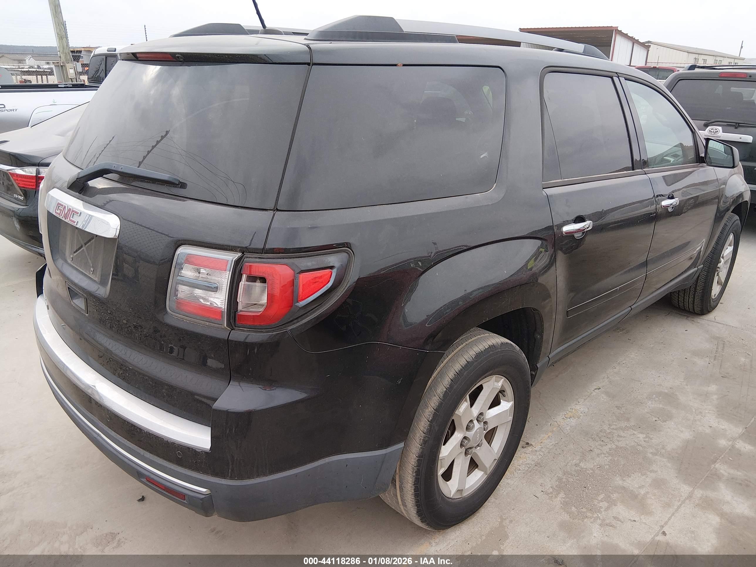 GMC ACADIA image 4