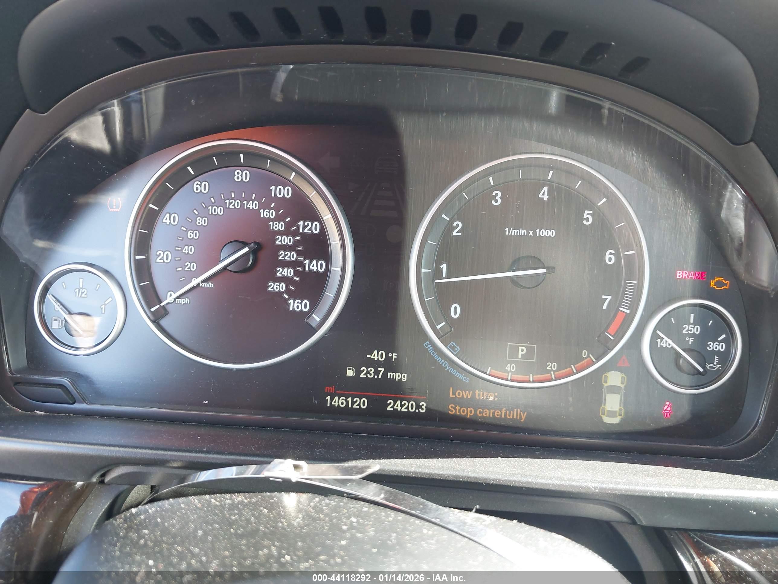 BMW 528I image 7