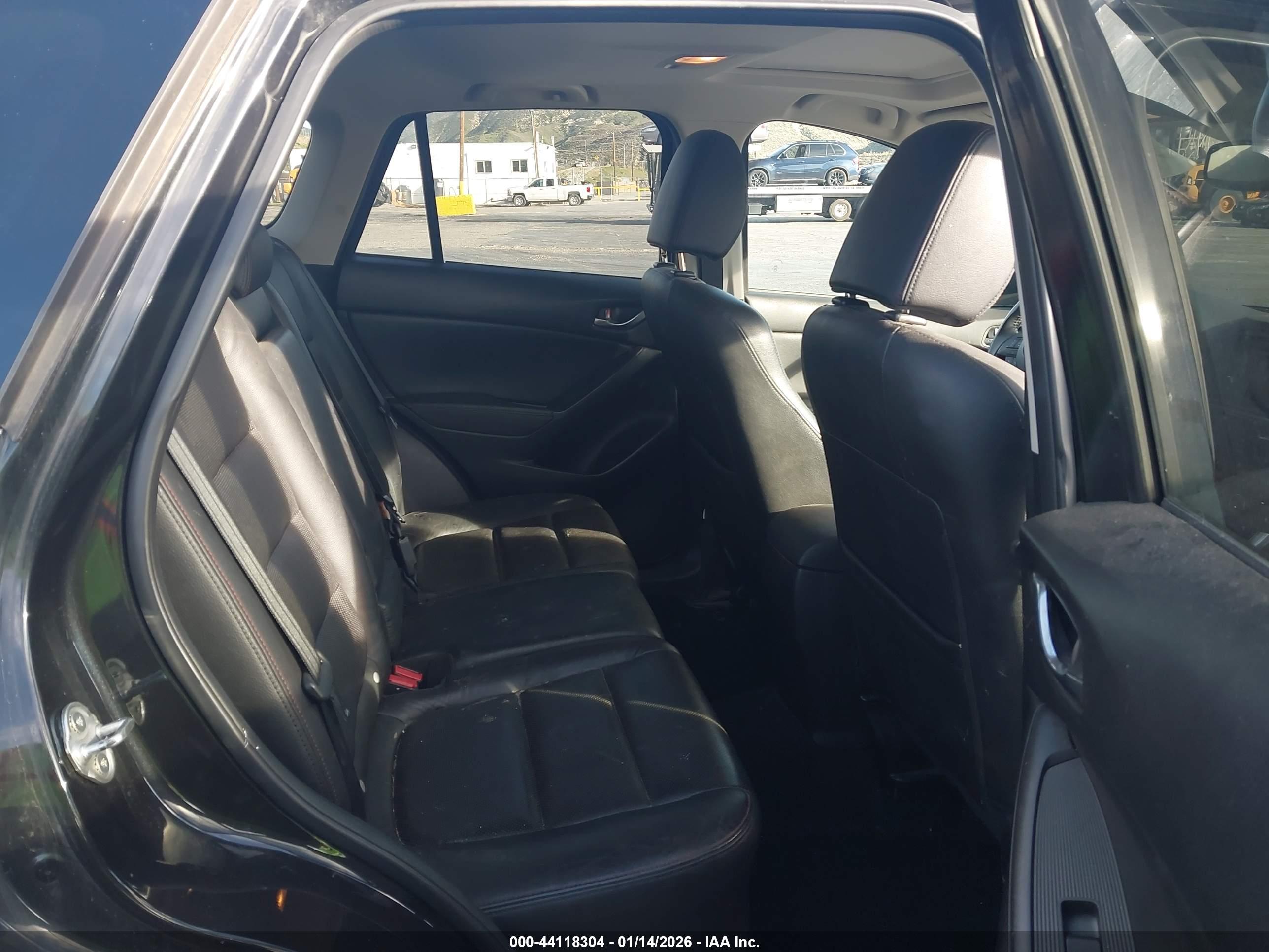 MAZDA CX-5 image 8