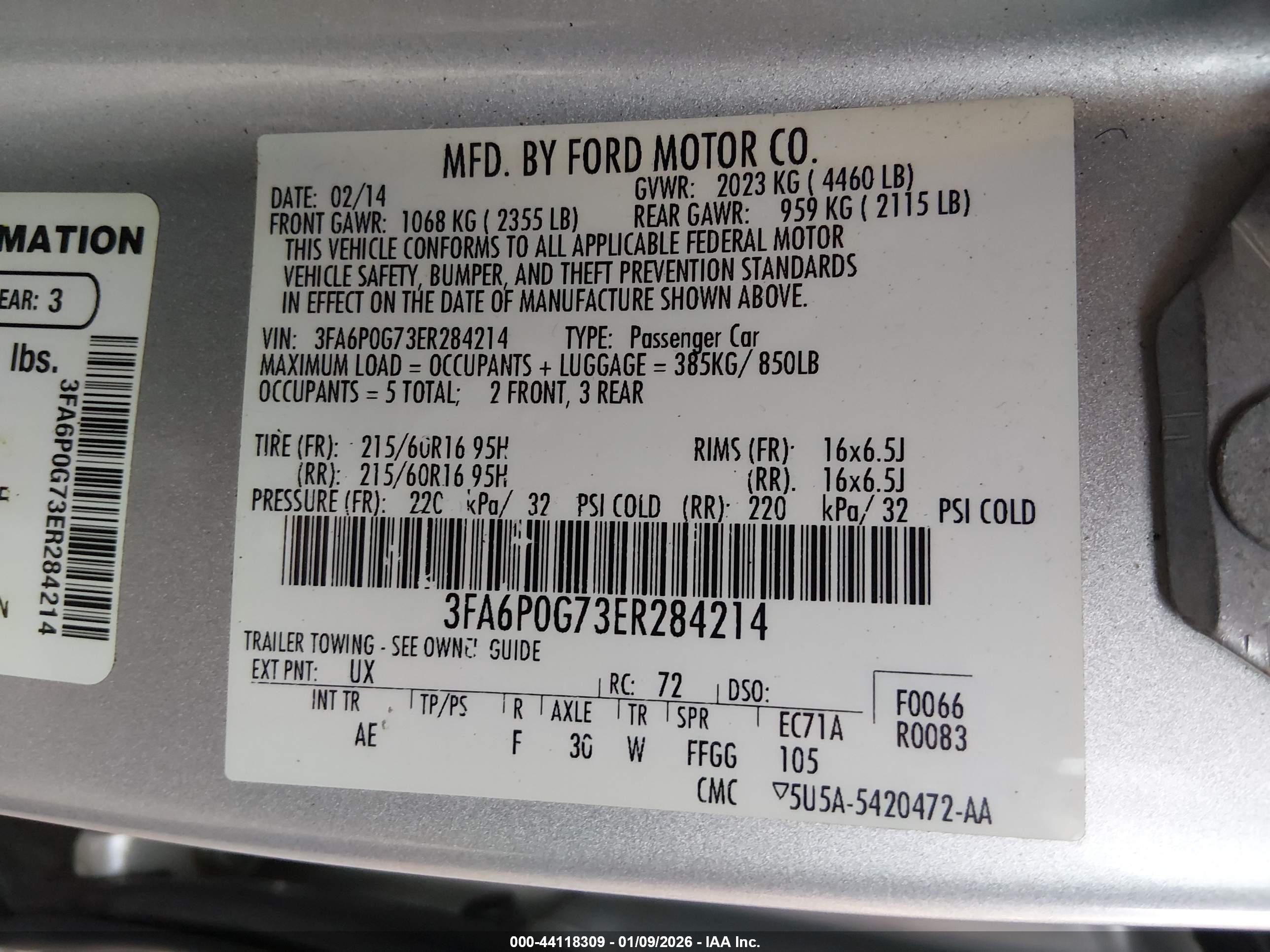 FORD FUSION image 9