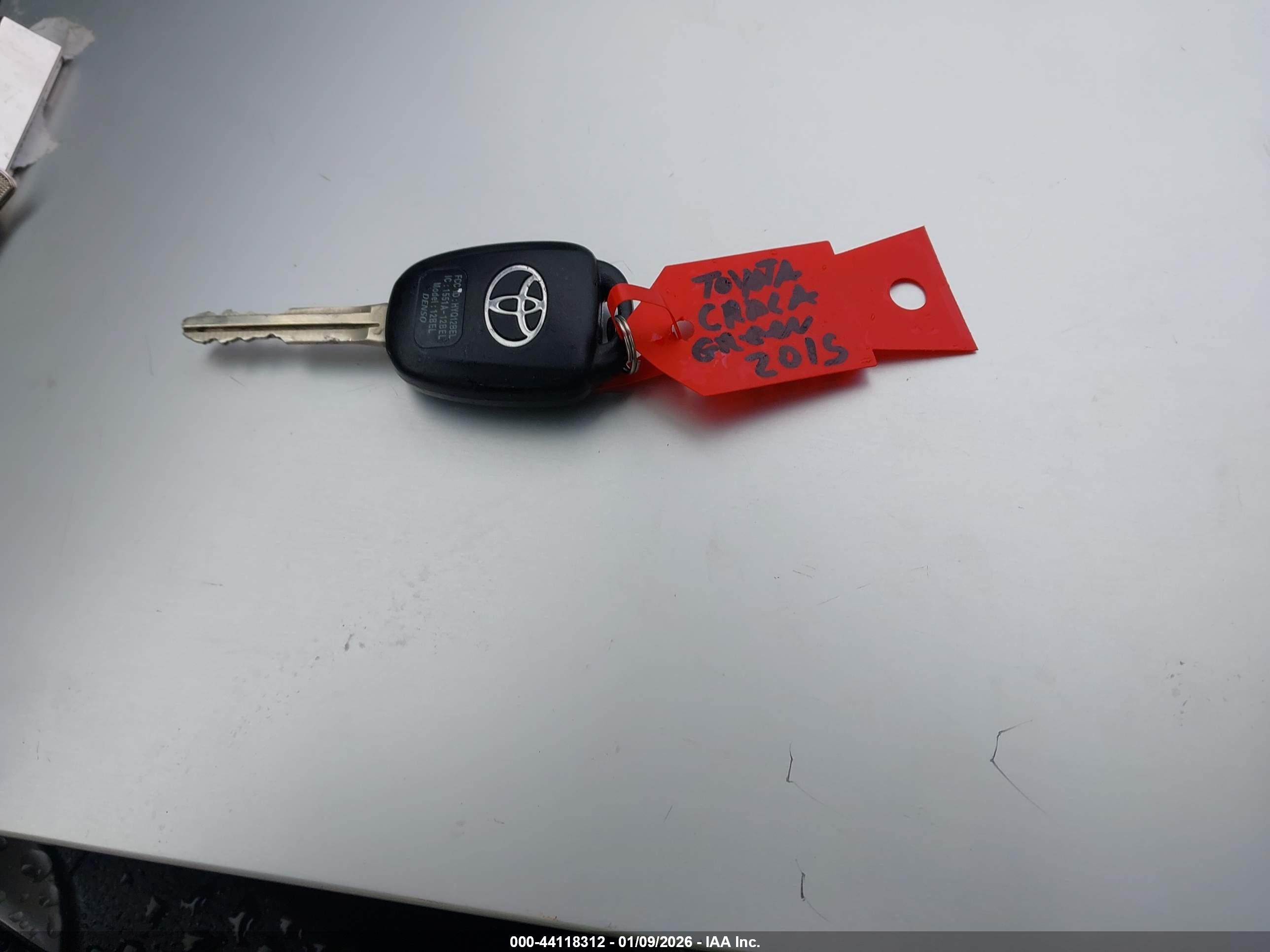 TOYOTA COROLLA image 11