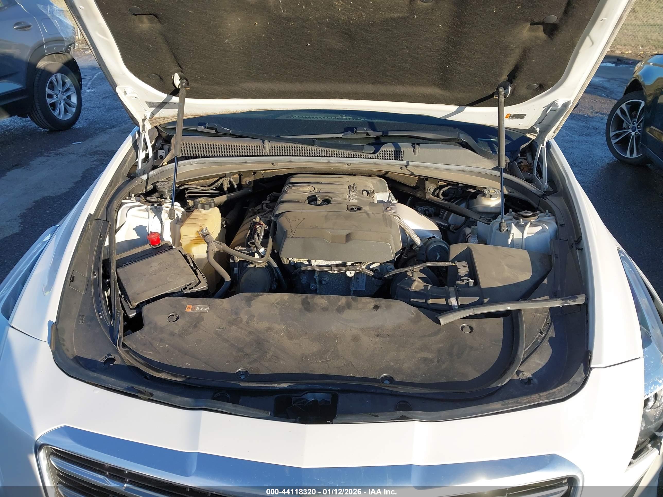CADILLAC CTS image 10