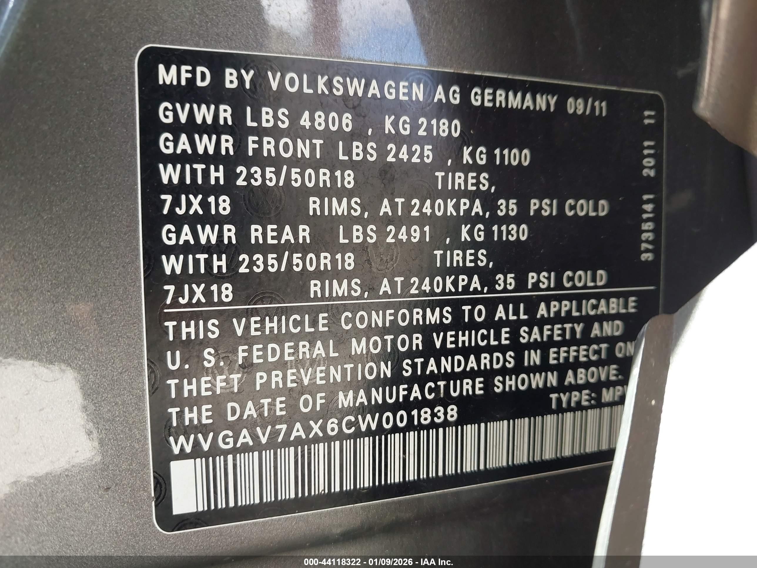 VOLKSWAGEN TIGUAN image 9