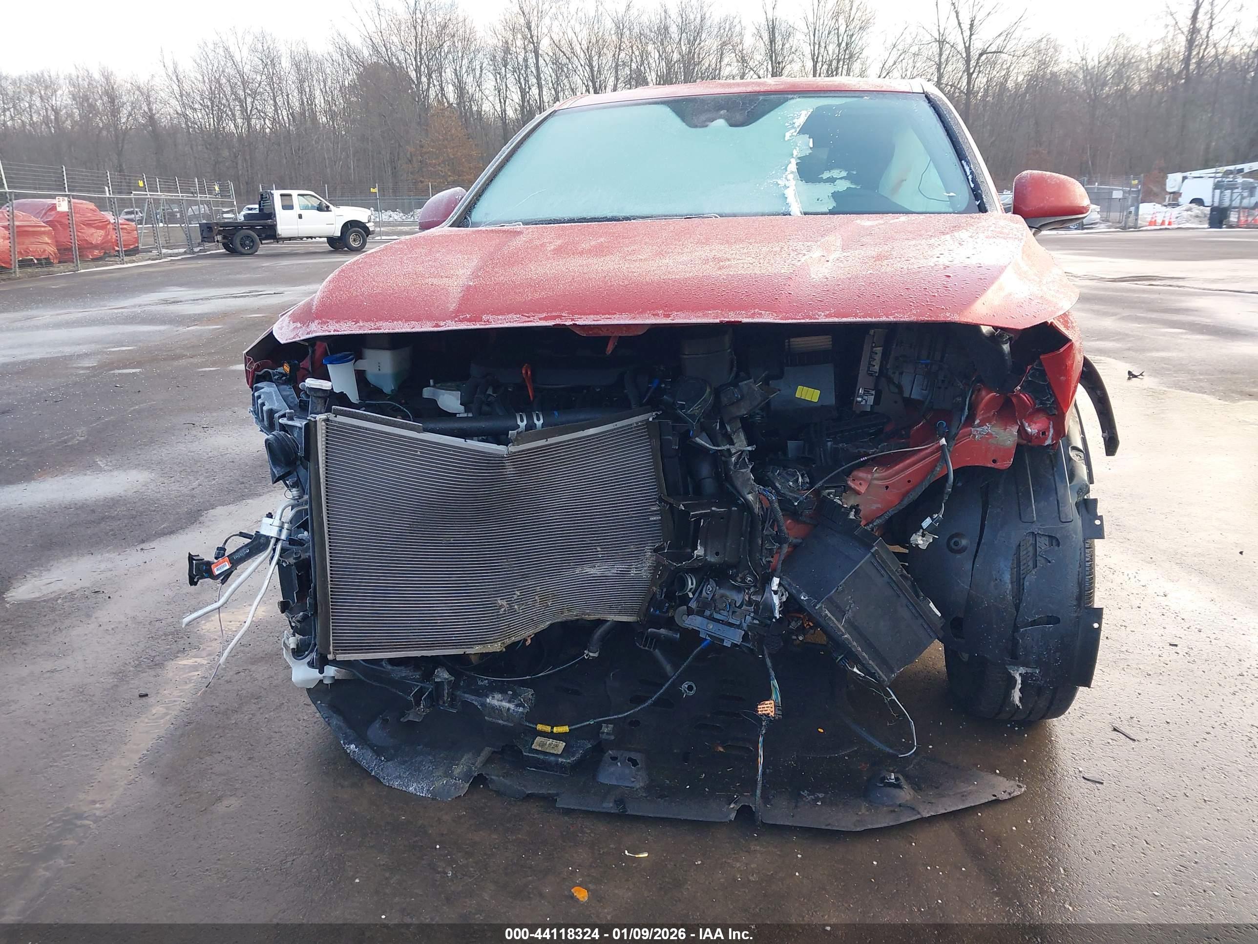 HYUNDAI SANTA image 6