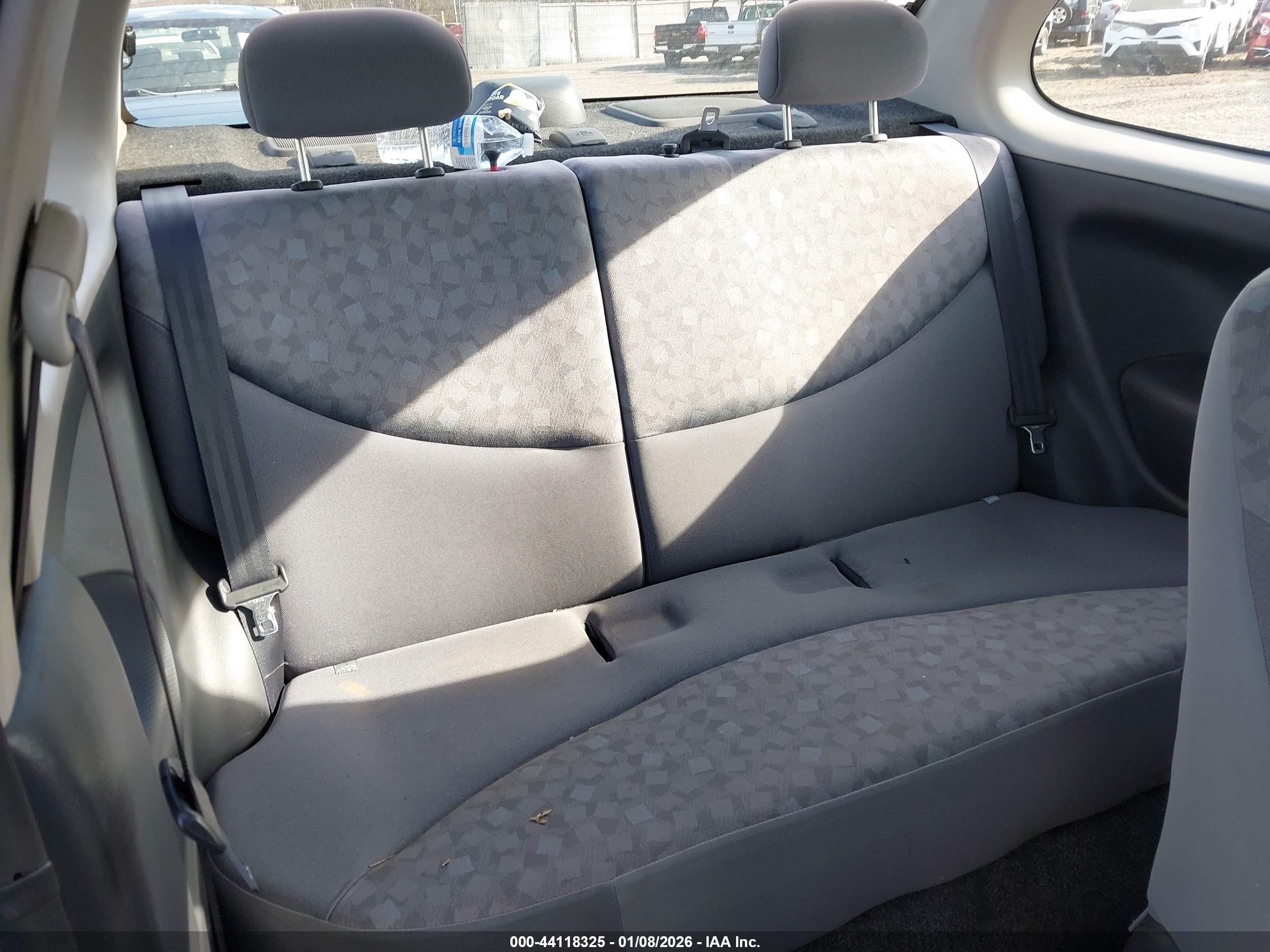 TOYOTA ECHO image 8
