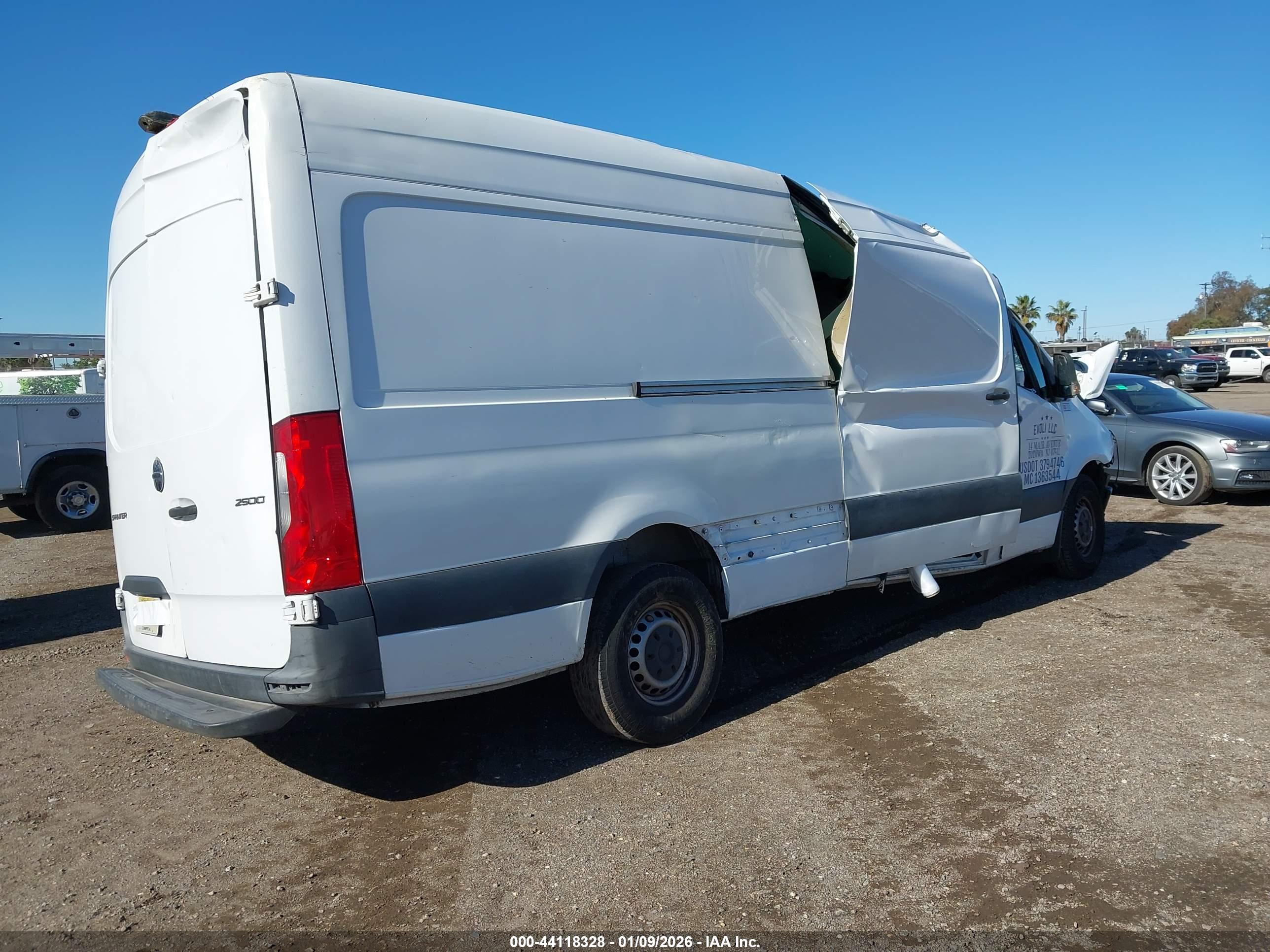 FREIGHTLINER SPRINTER image 4