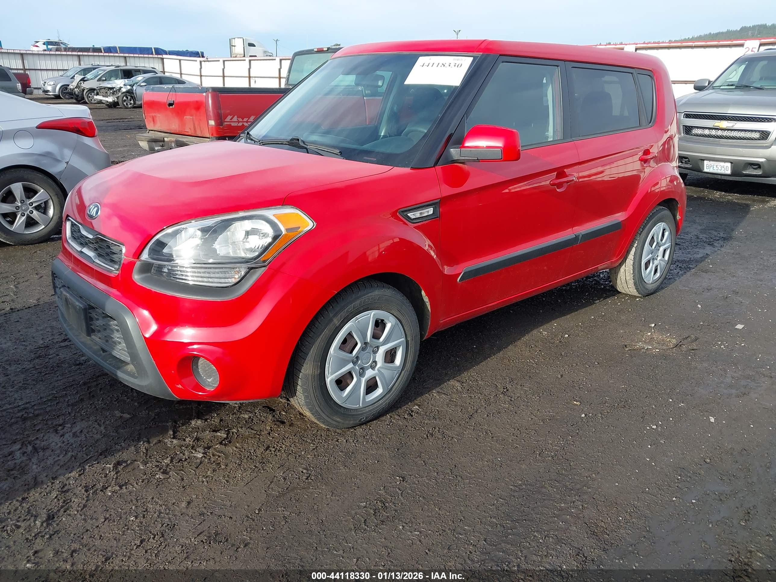 KIA SOUL image 2