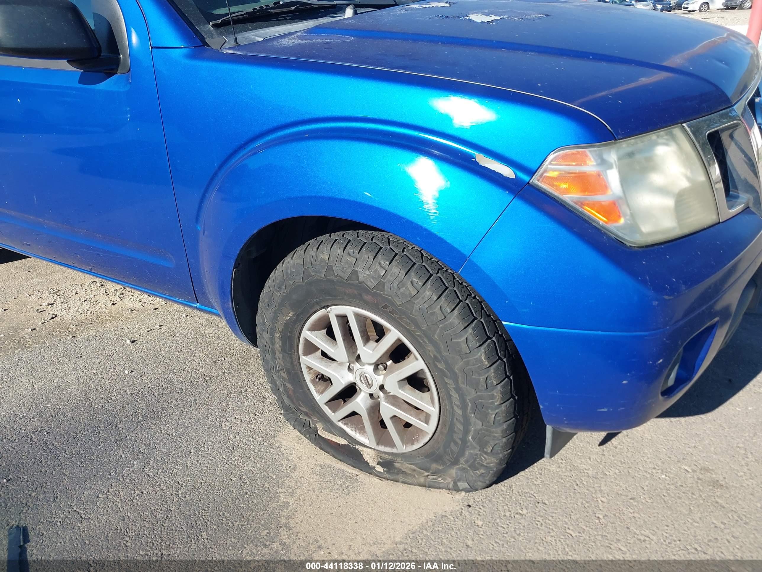 NISSAN FRONTIER image 6