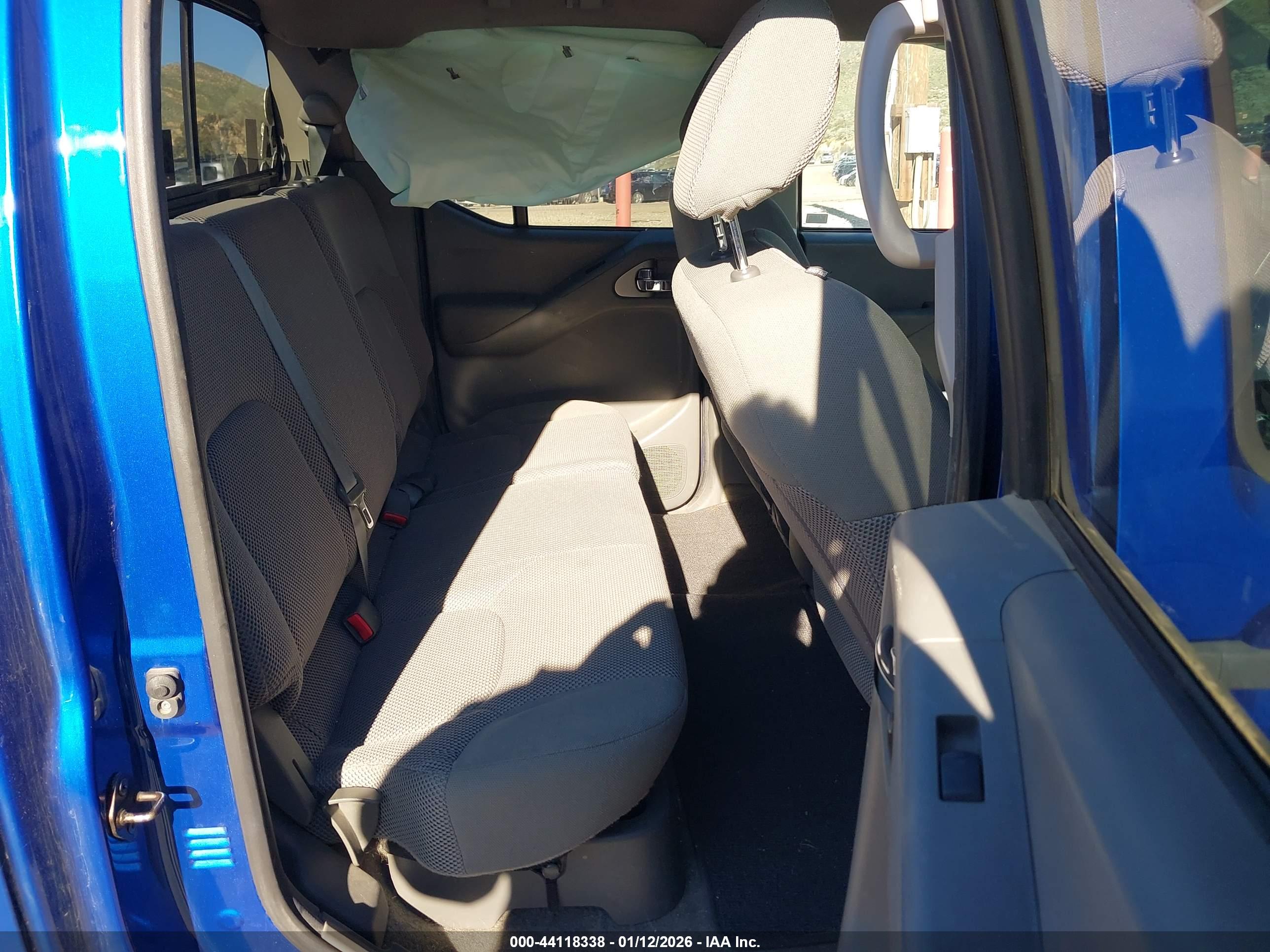 NISSAN FRONTIER image 8