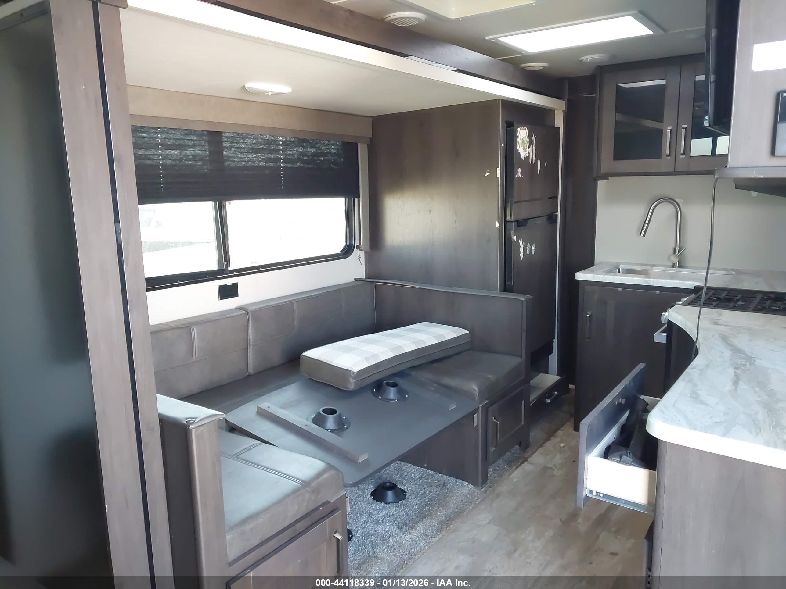 GRAND DESIGN image 5