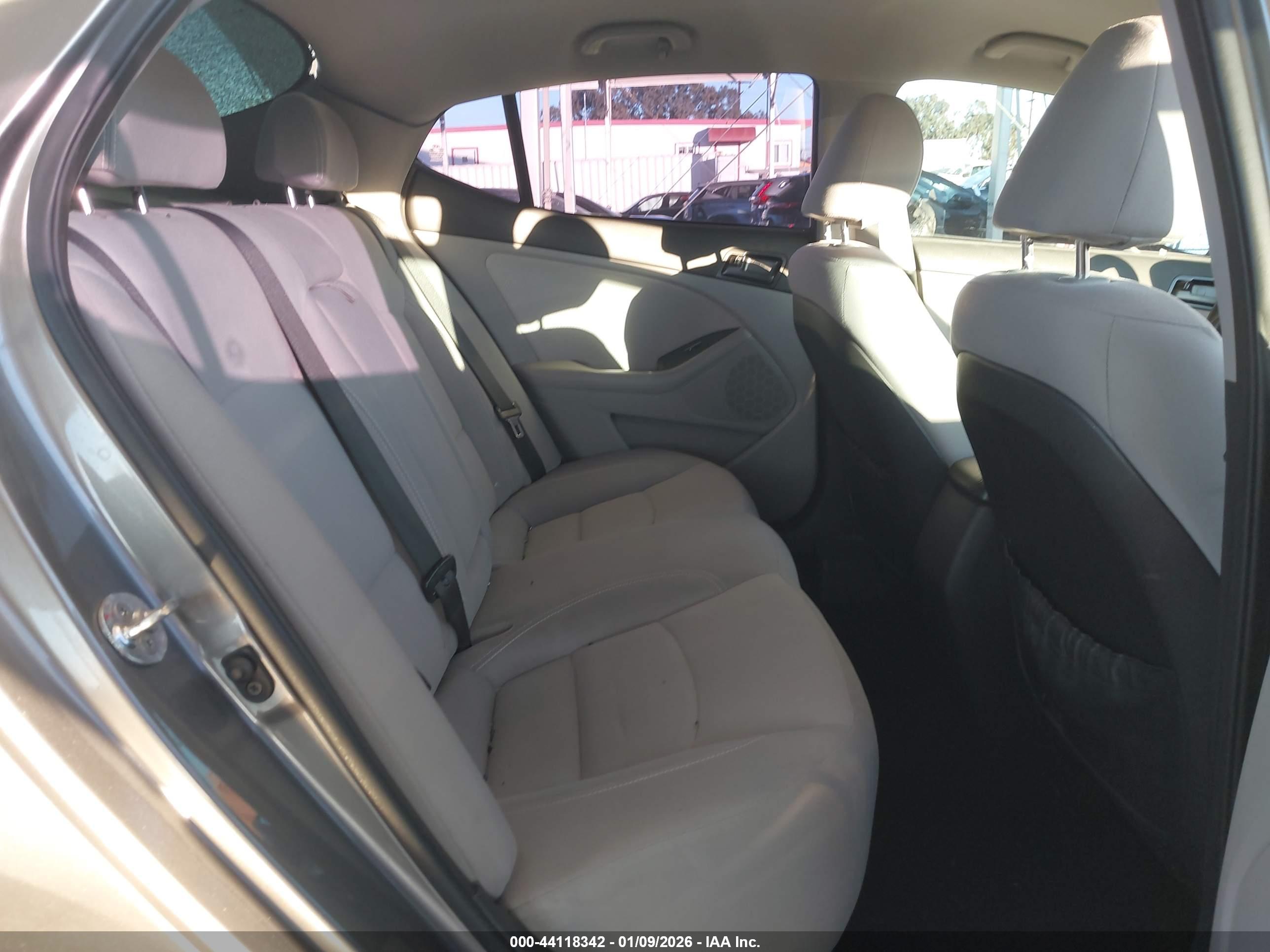 KIA OPTIMA image 8