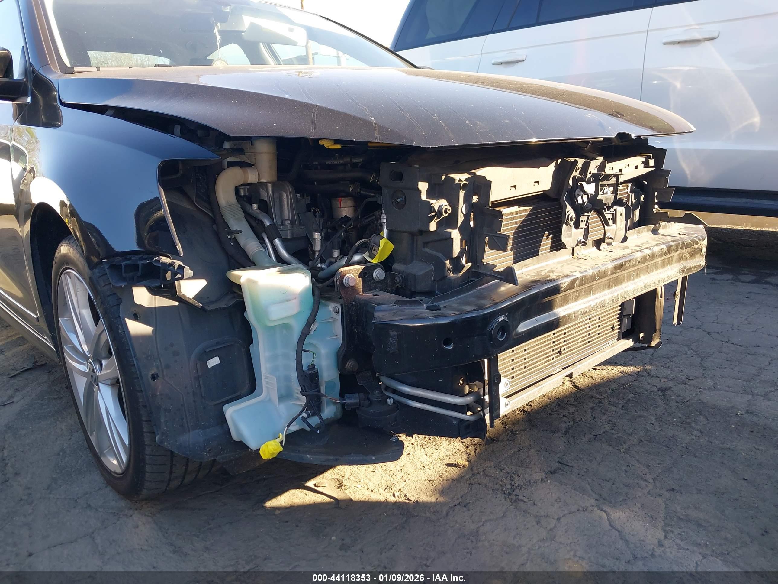 VOLKSWAGEN JETTA image 6