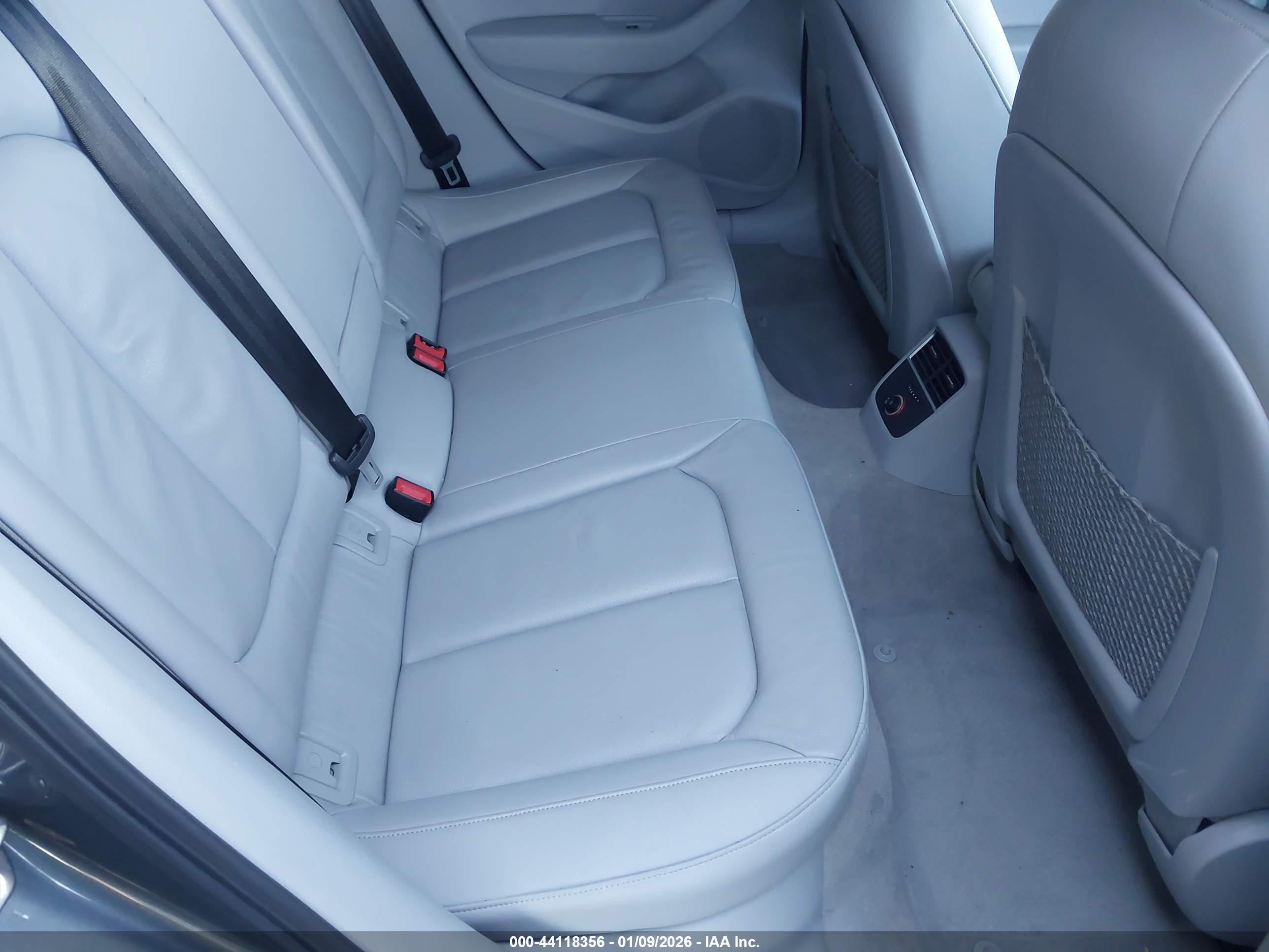 AUDI A3 image 8