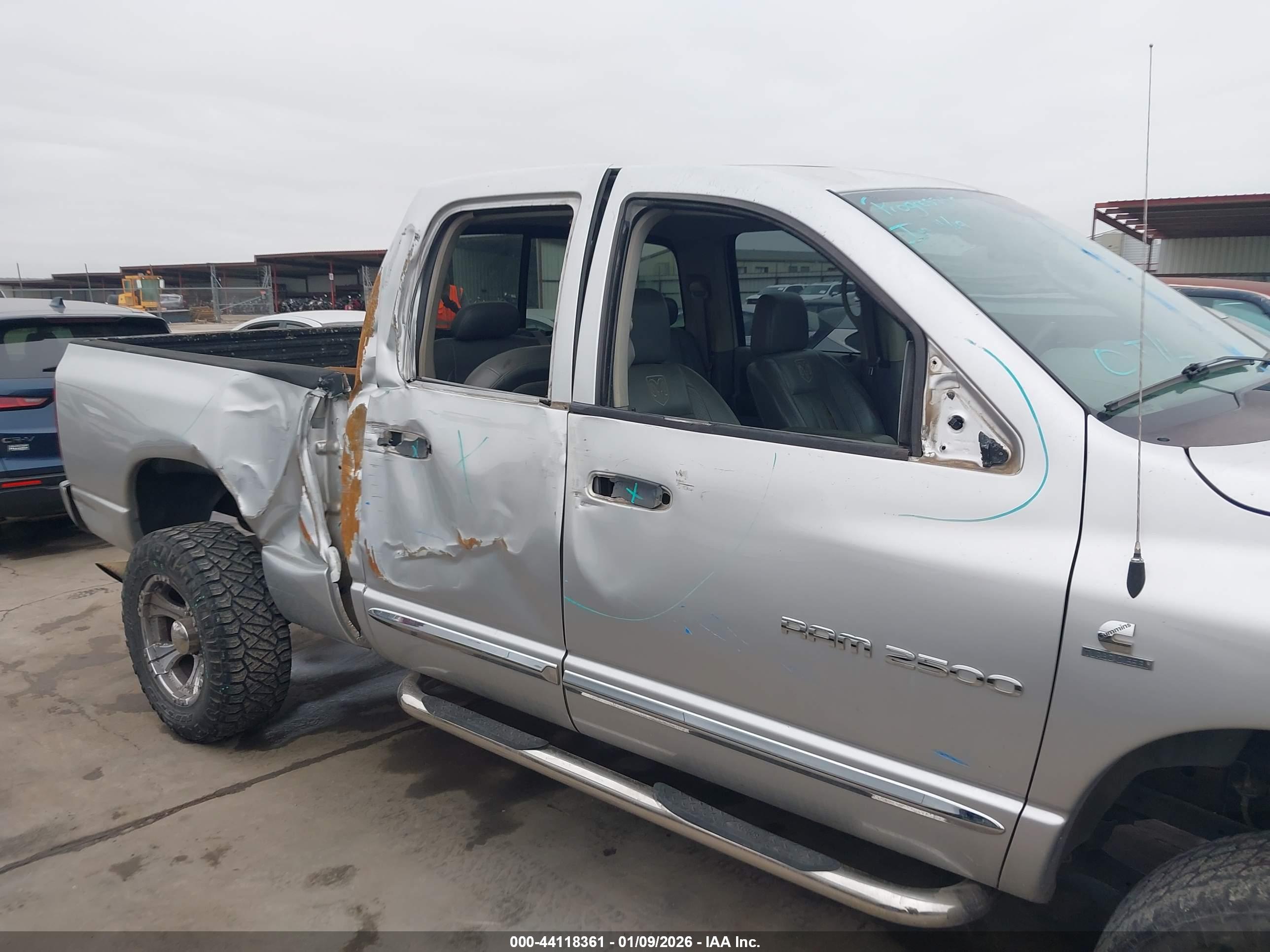 DODGE RAM image 6